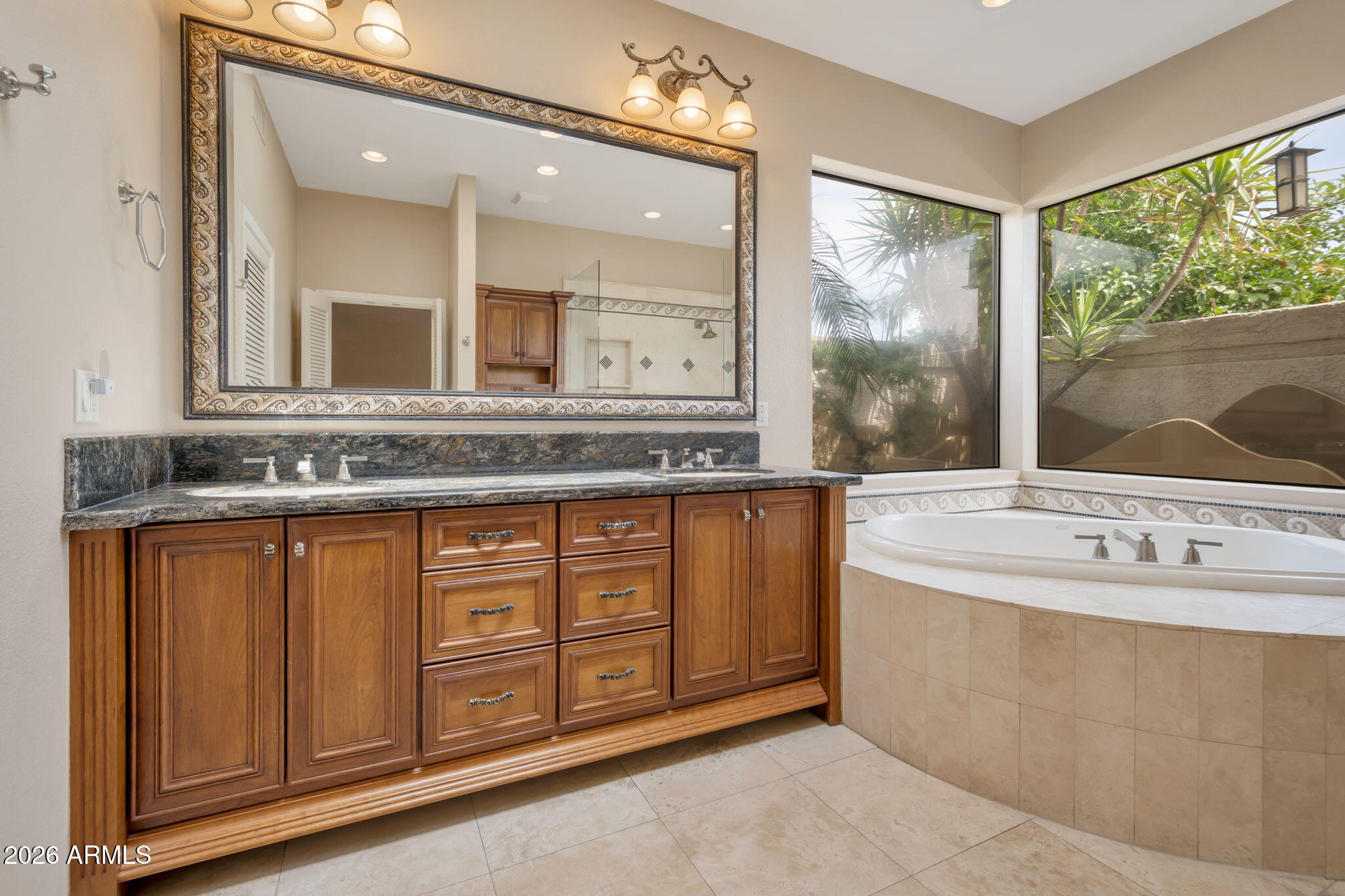 8267 E QUARTERHORSE Trail