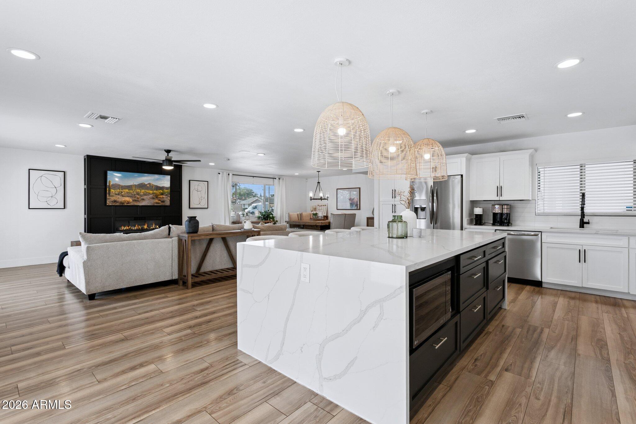 1715 W Orchid Lane