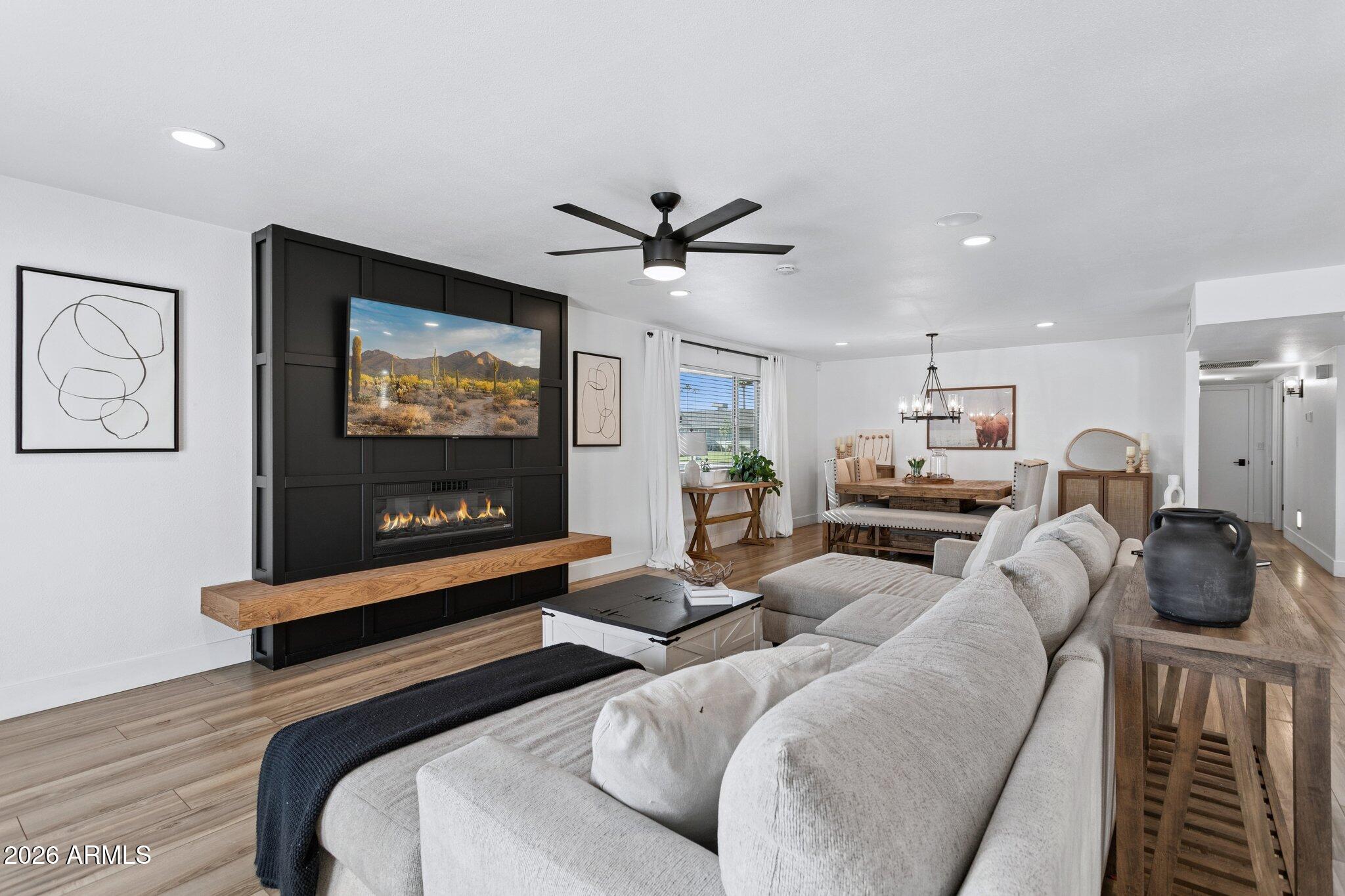1715 W Orchid Lane