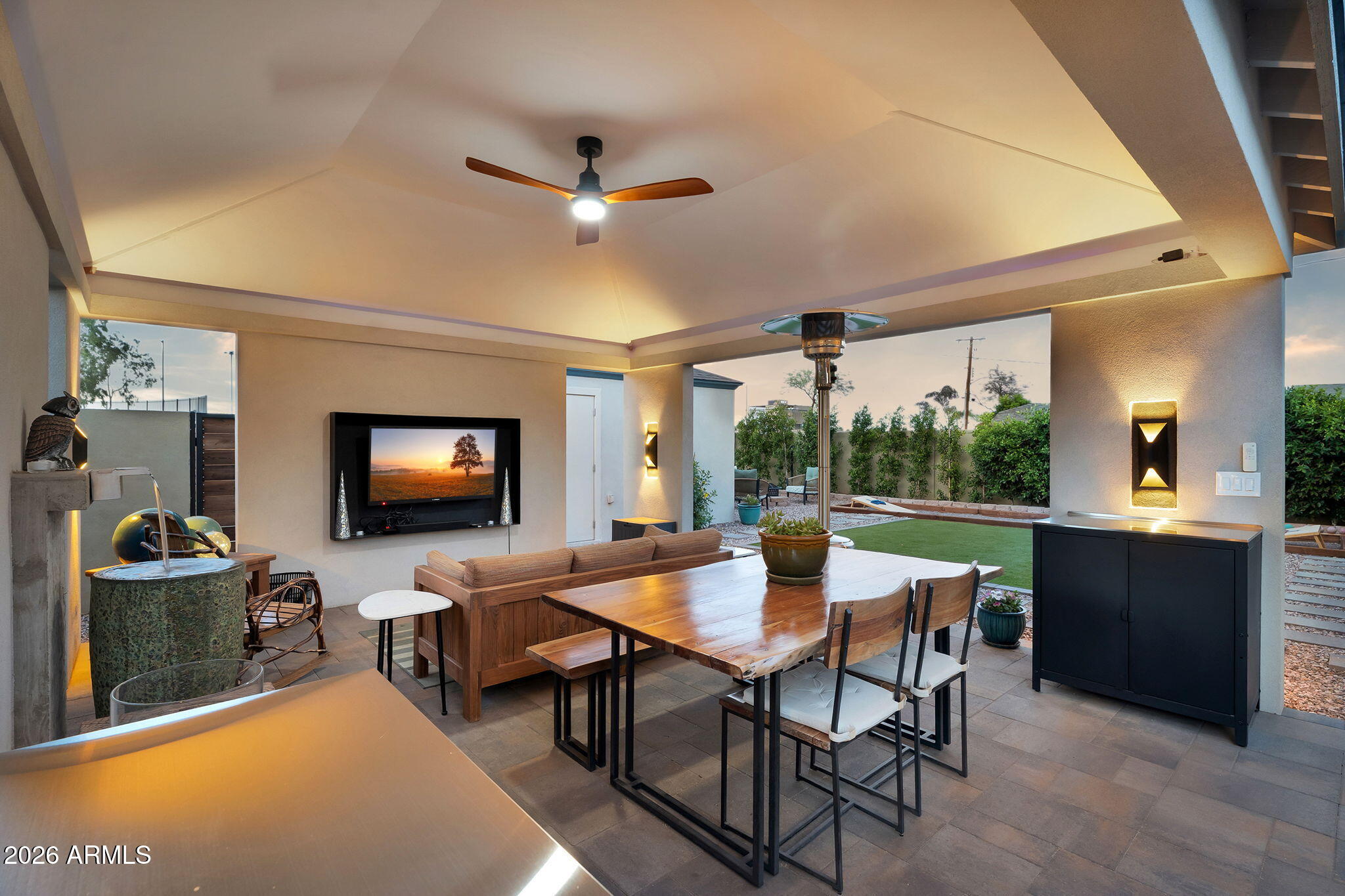 938 W Portland Street