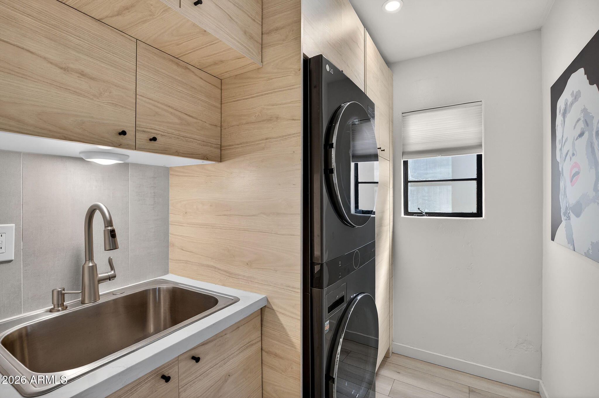 938 W Portland Street