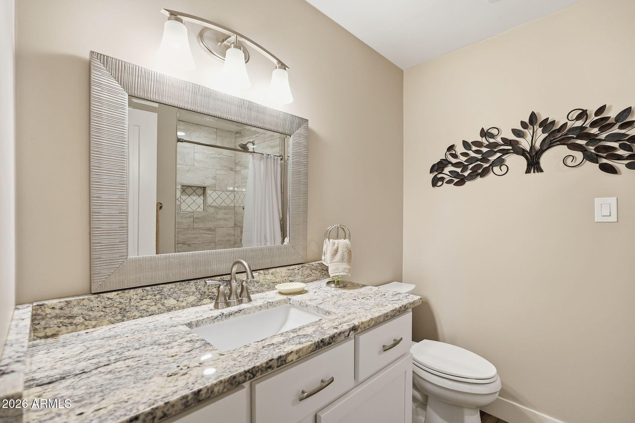 7315 E NORTHLAND Drive 3