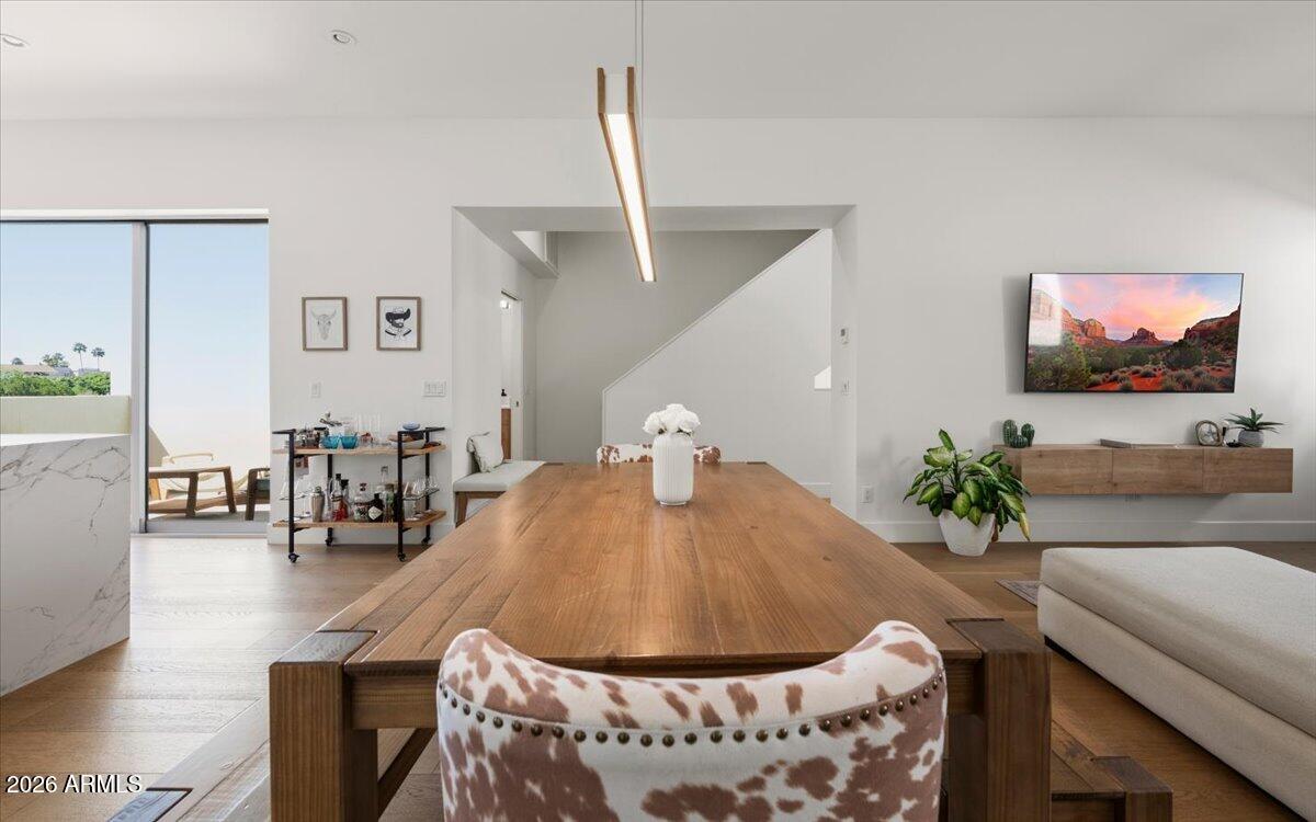 3150 E GLENROSA Avenue 1