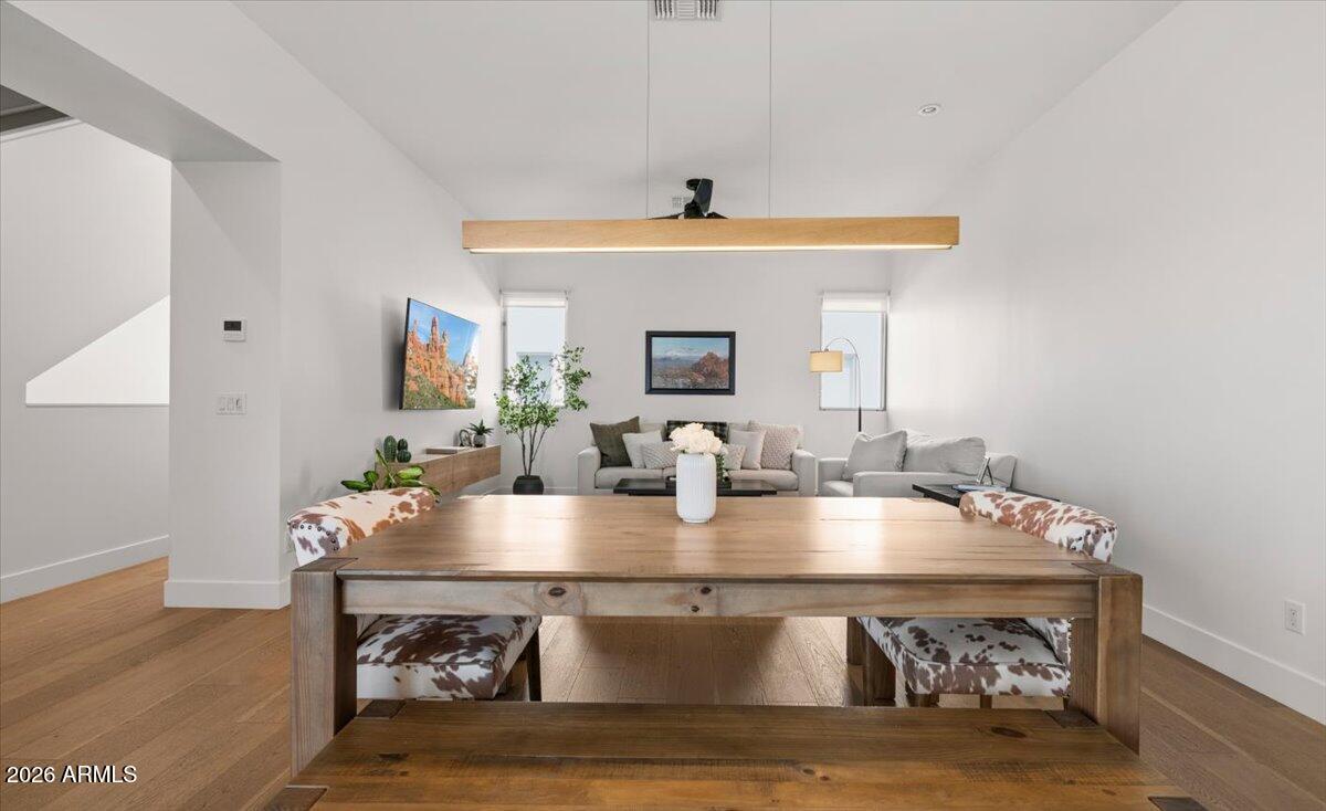 3150 E GLENROSA Avenue 1