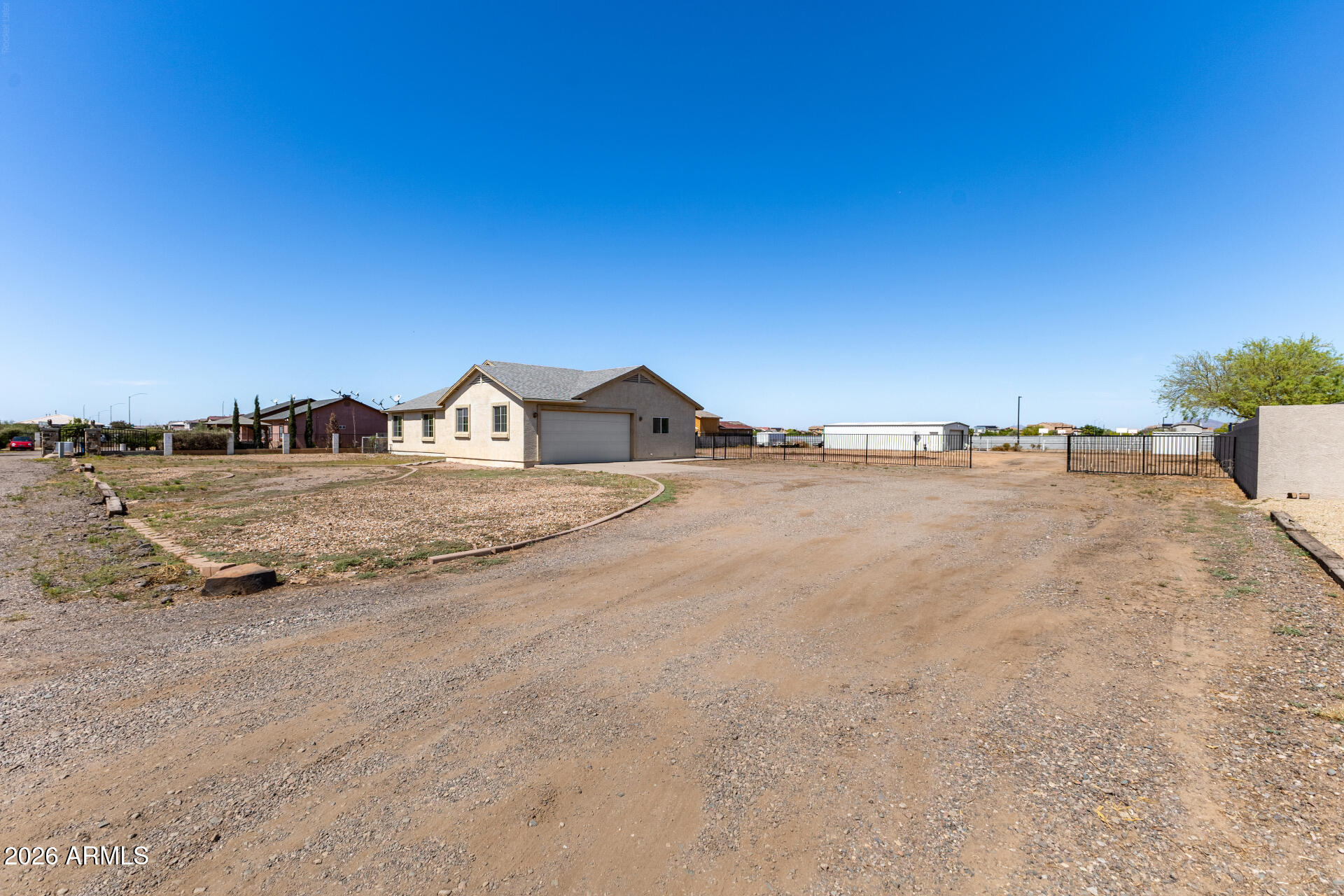 22708 E CARLA VISTA Drive