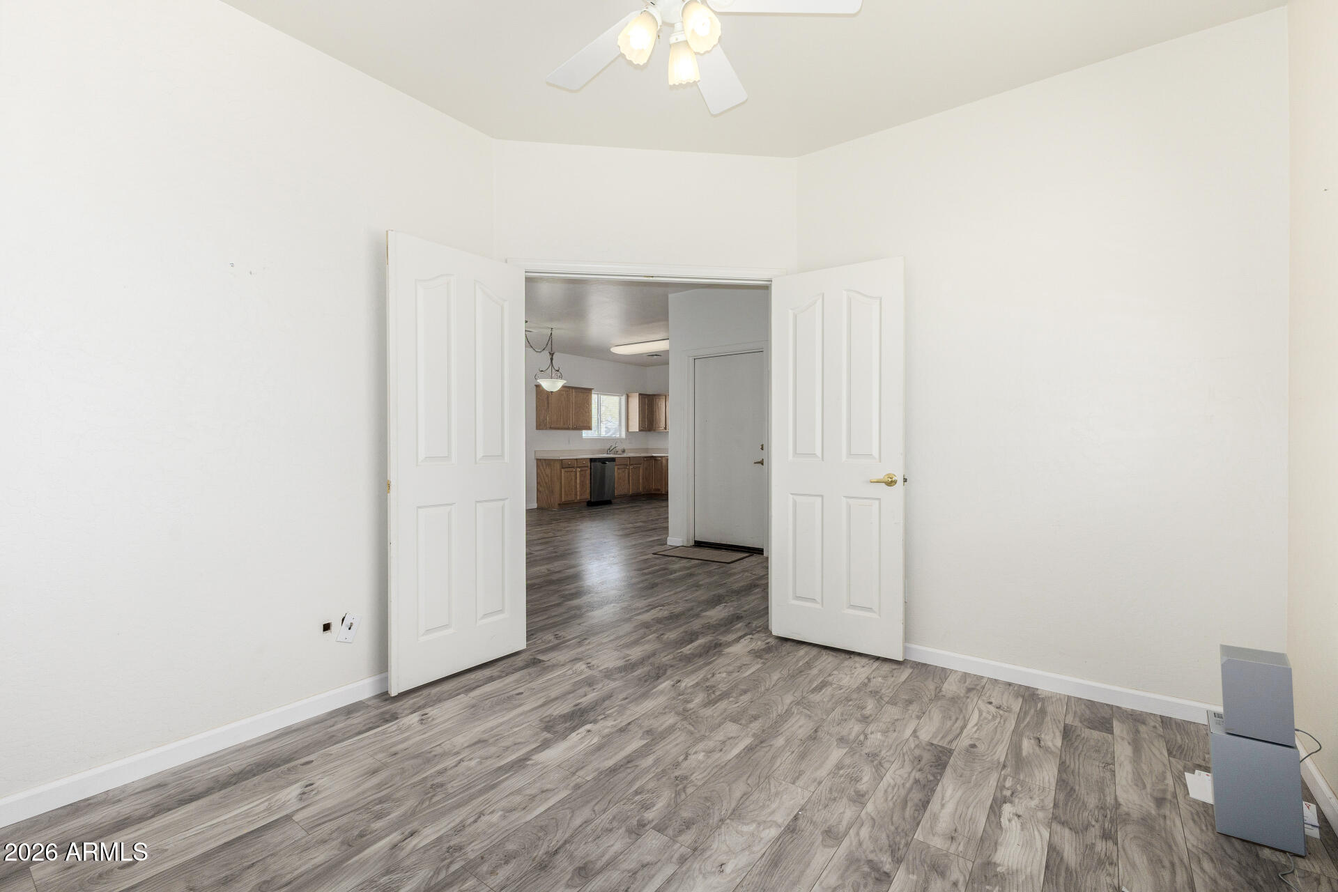 22708 E CARLA VISTA Drive