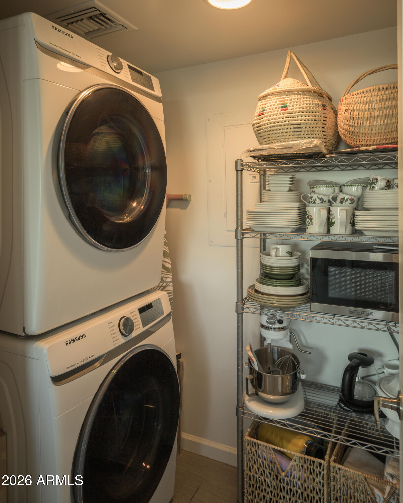 535 W THOMAS Road 510