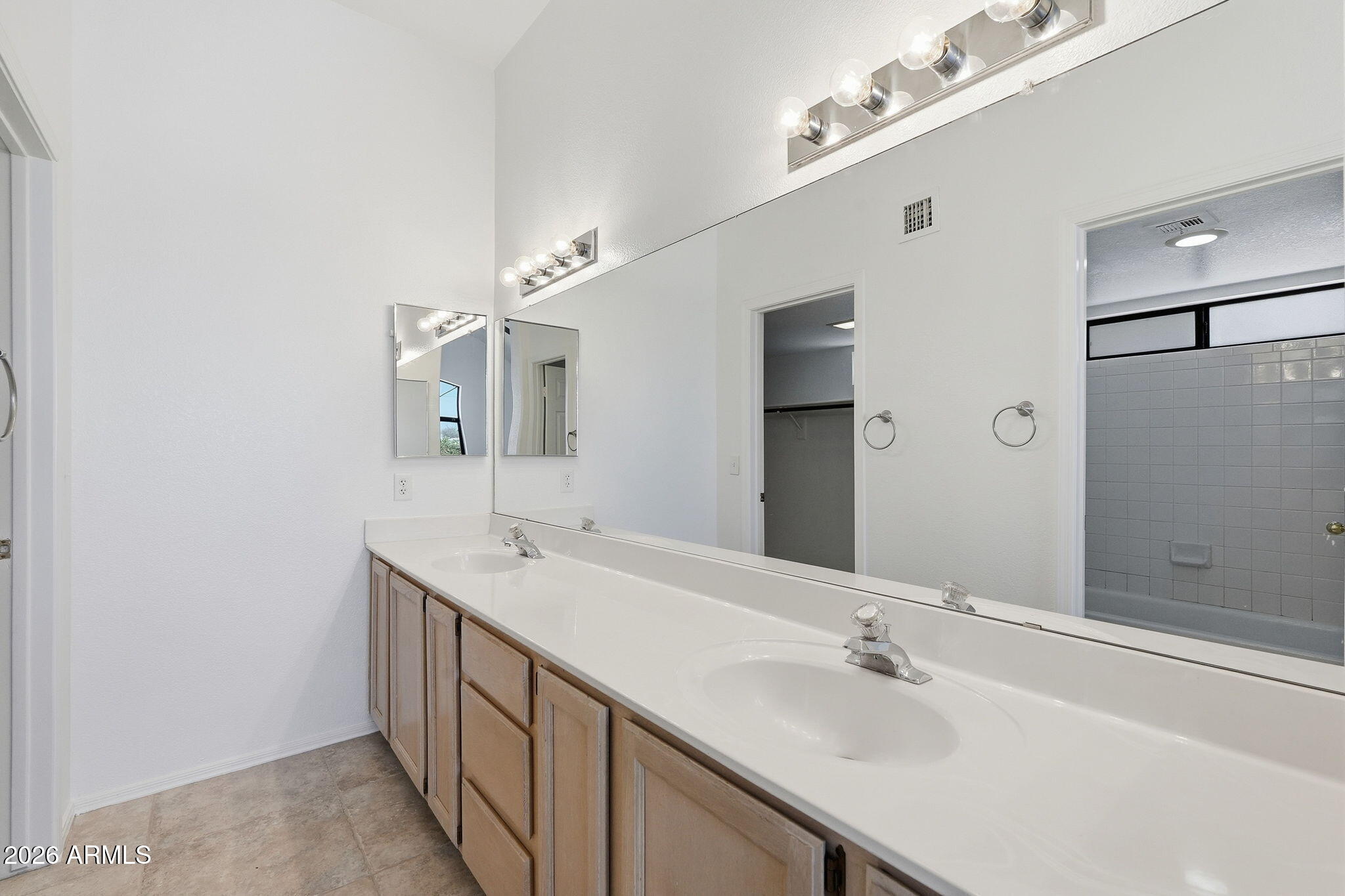 7630 S BONARDEN Lane