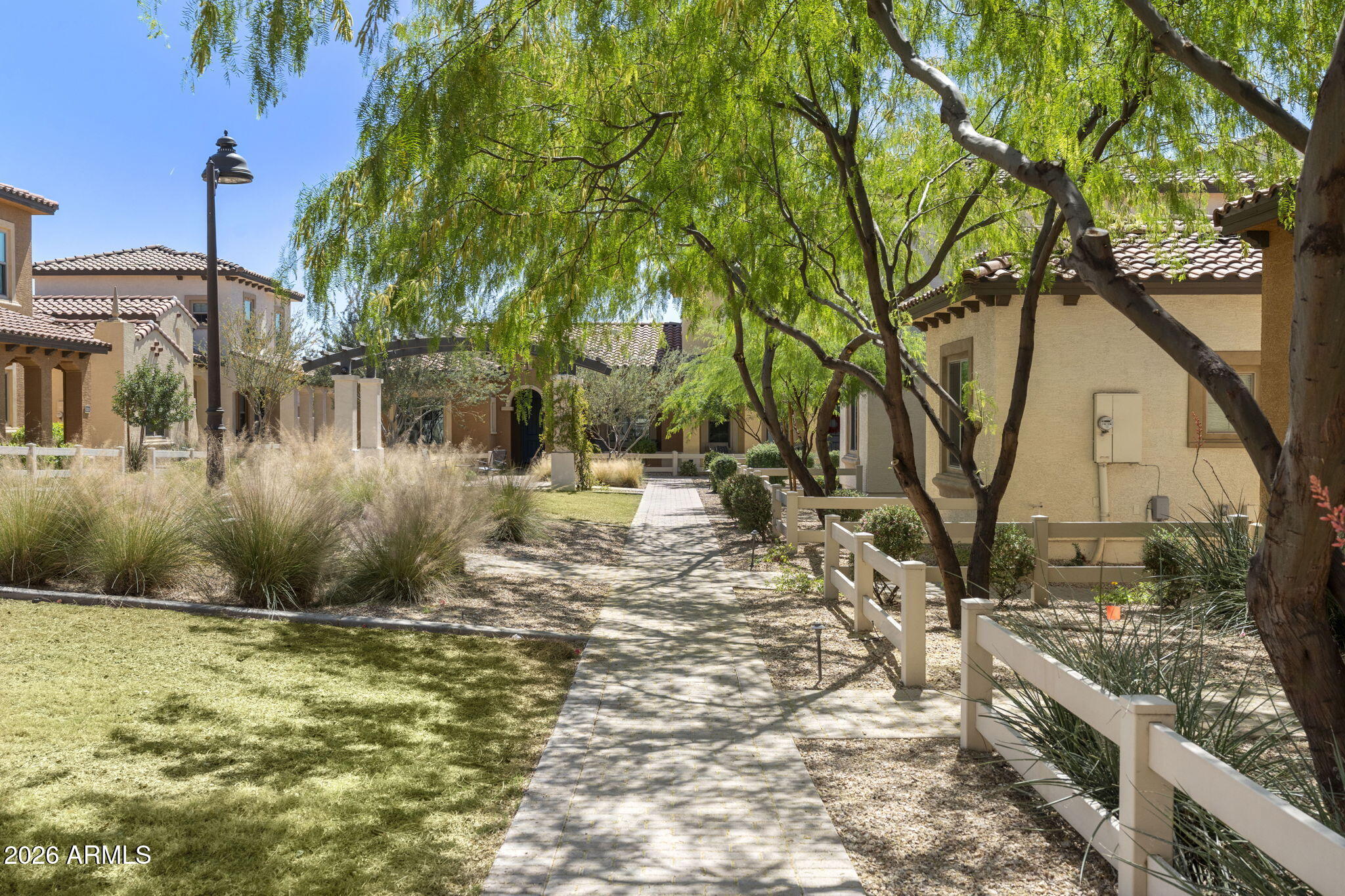 1500 E WAHALLA Lane E7