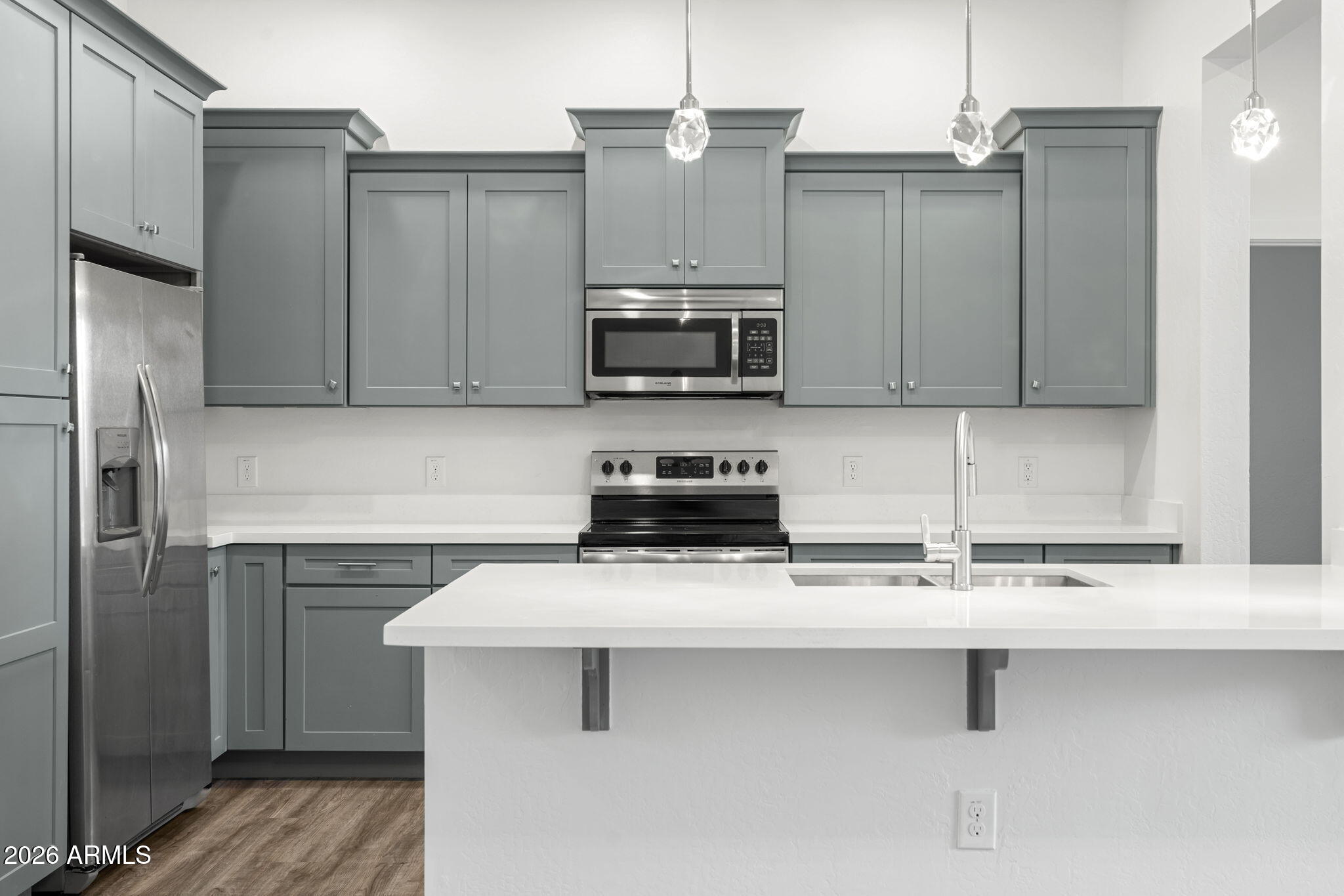 1500 E WAHALLA Lane E7