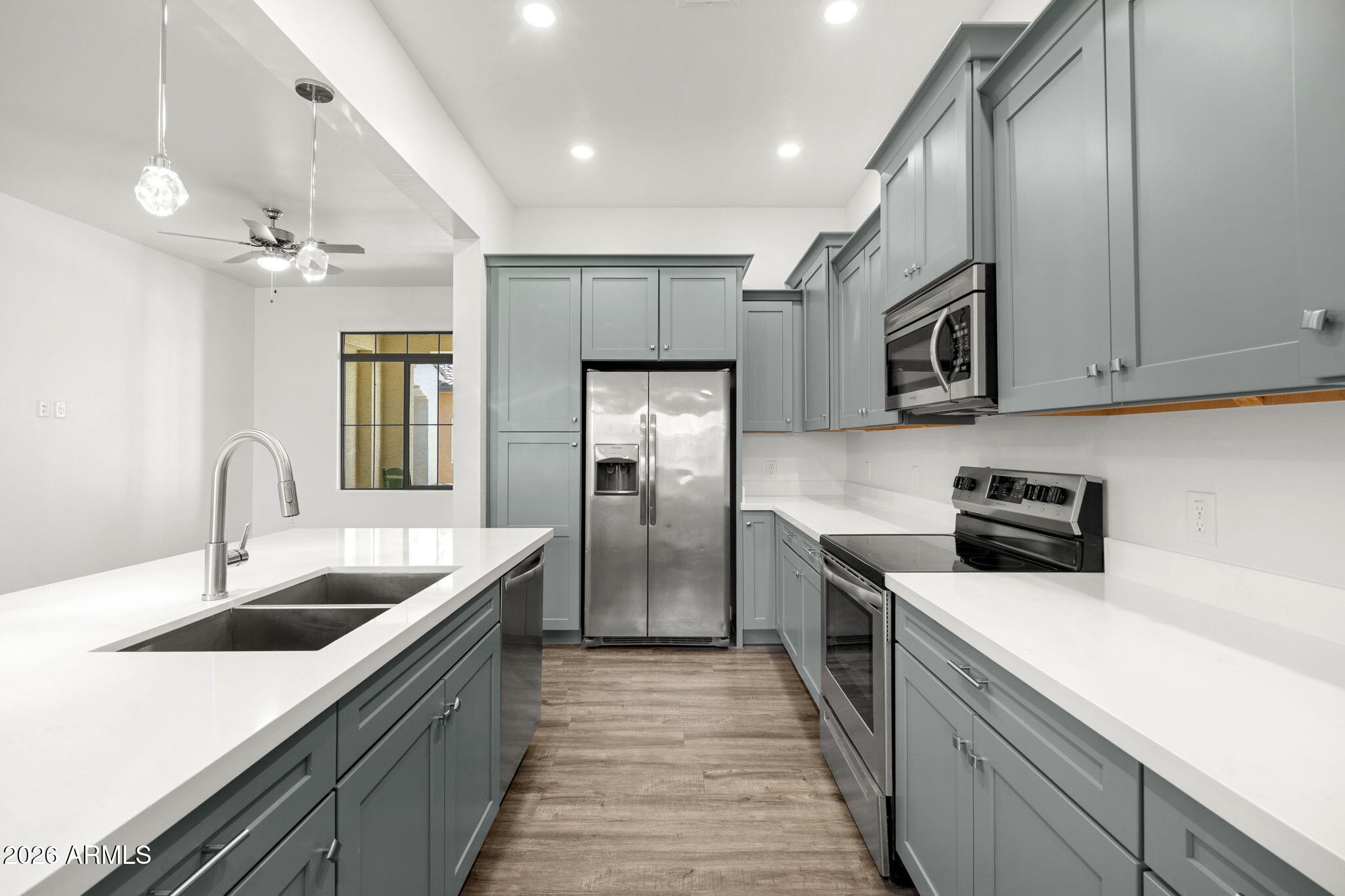 1500 E WAHALLA Lane E7