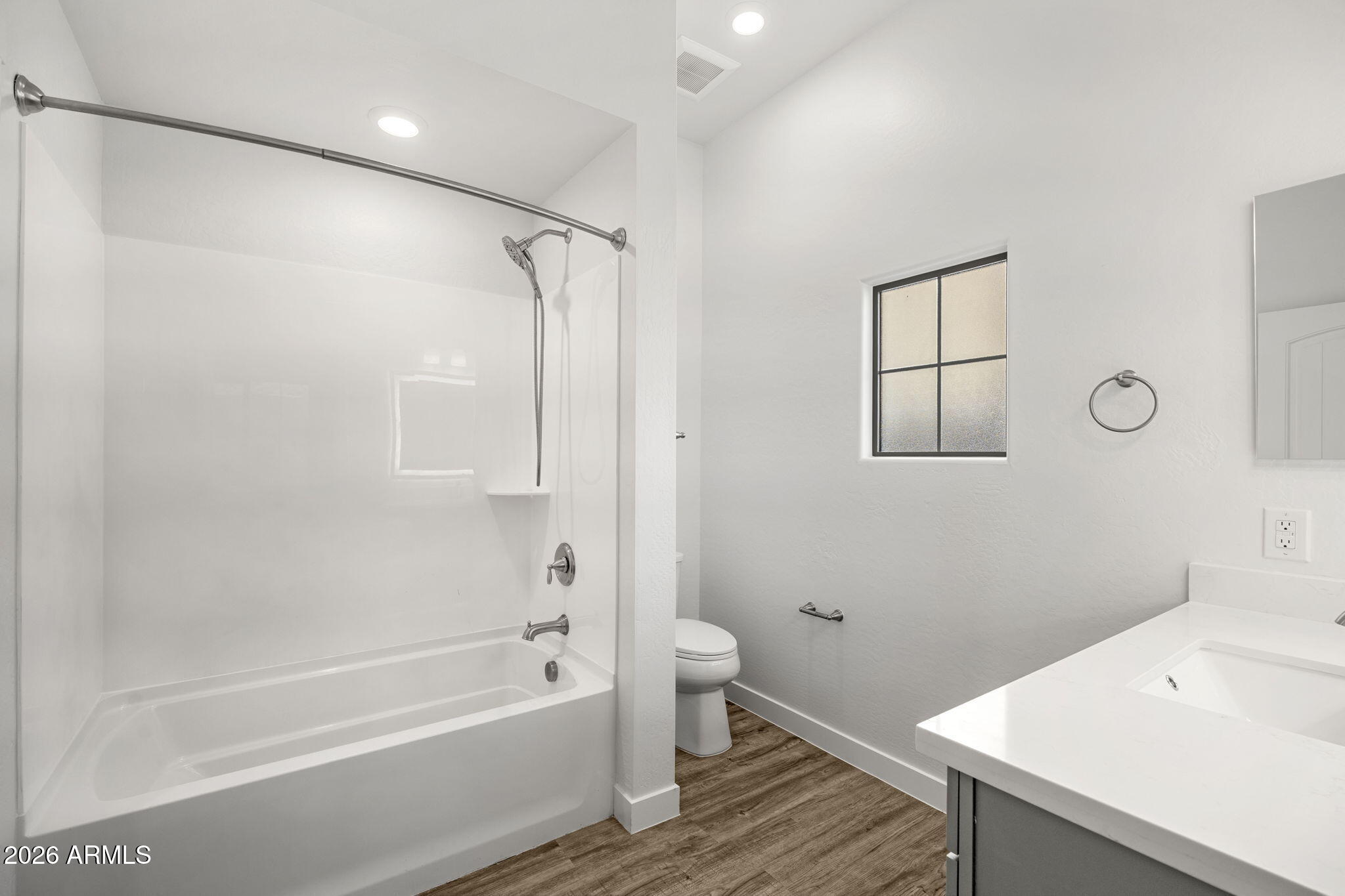 1500 E WAHALLA Lane E7