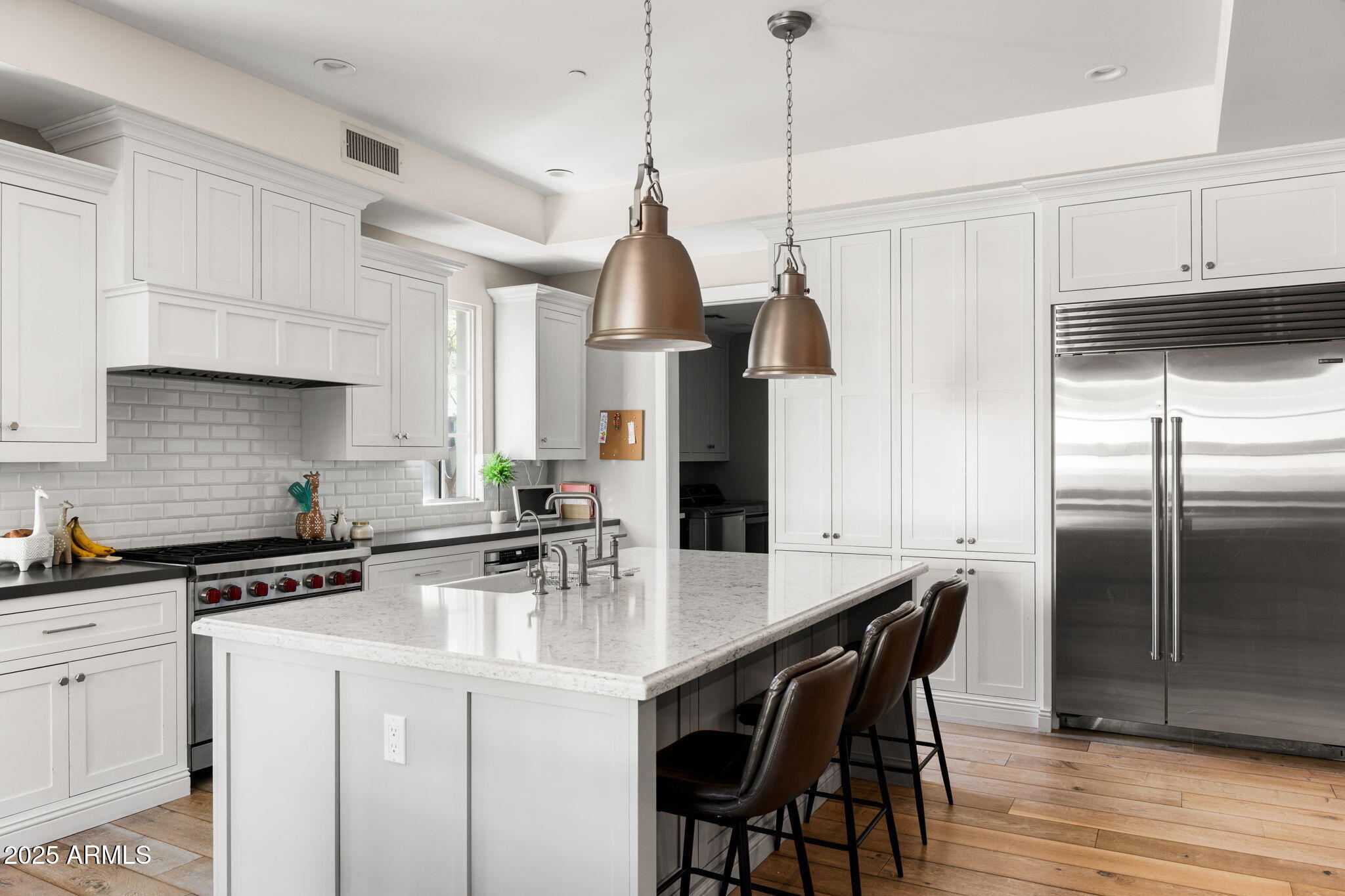 9466 E ROCKWOOD Drive