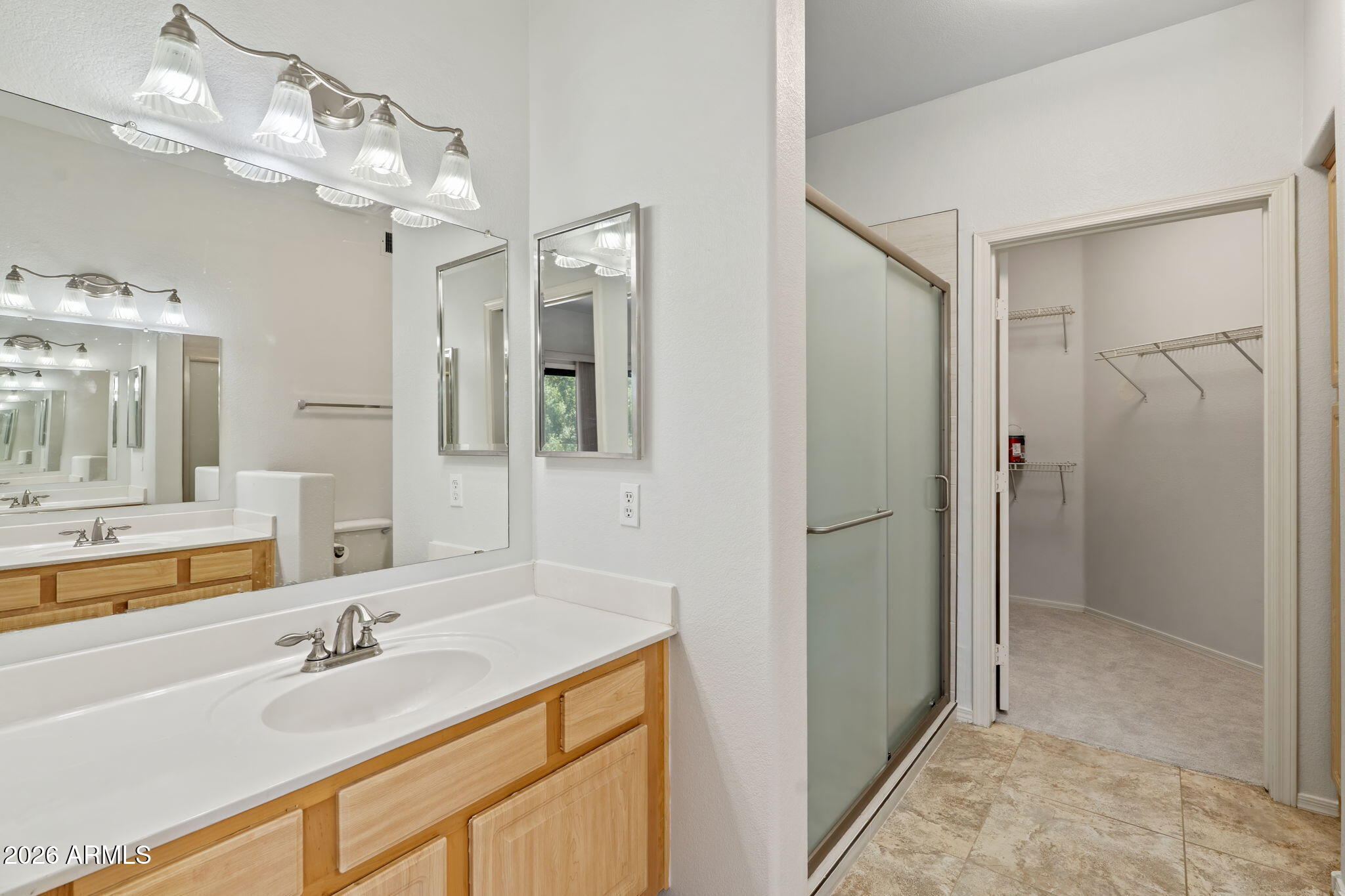 9455 E RAINTREE Drive 2006