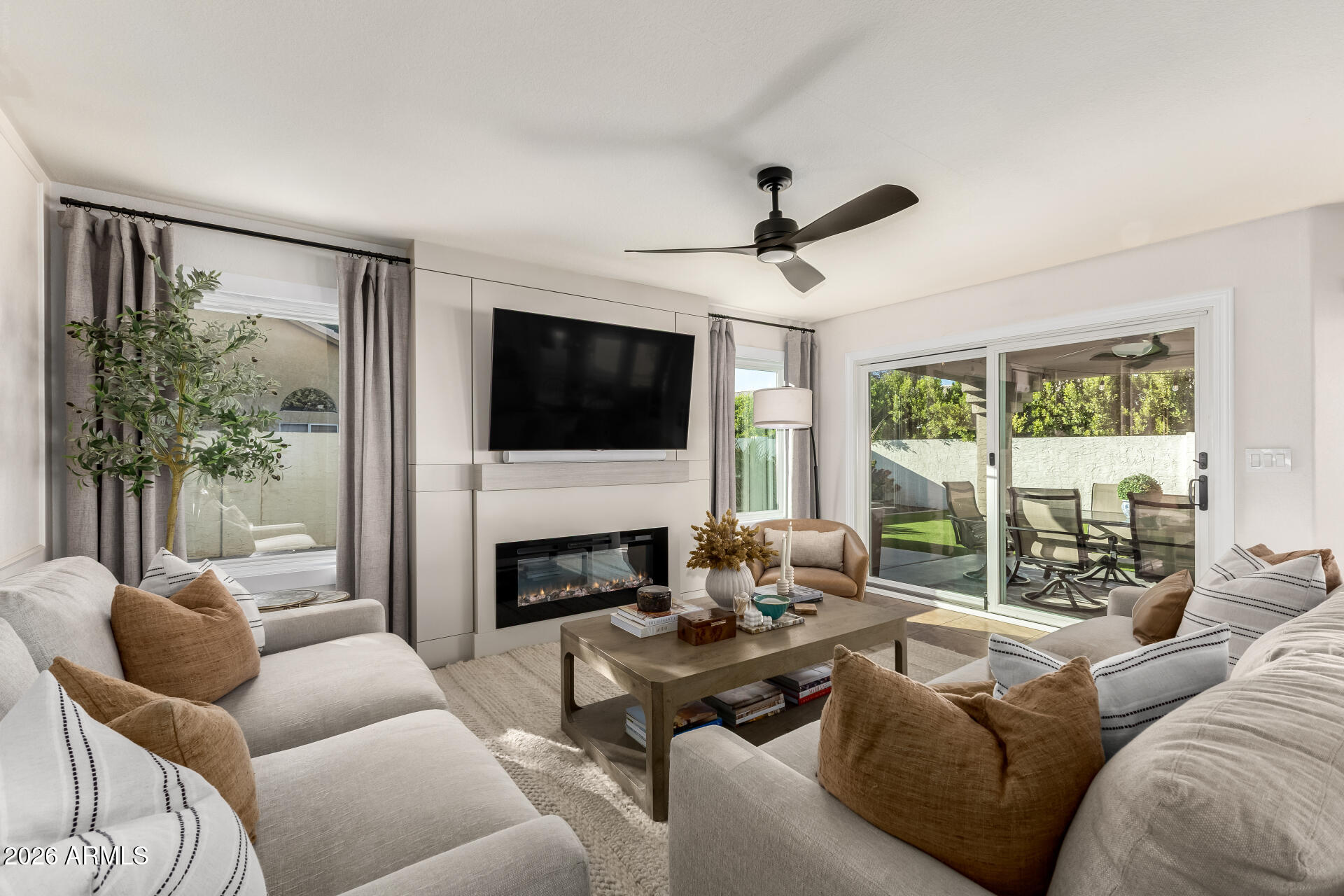 1680 E SHEFFIELD Avenue