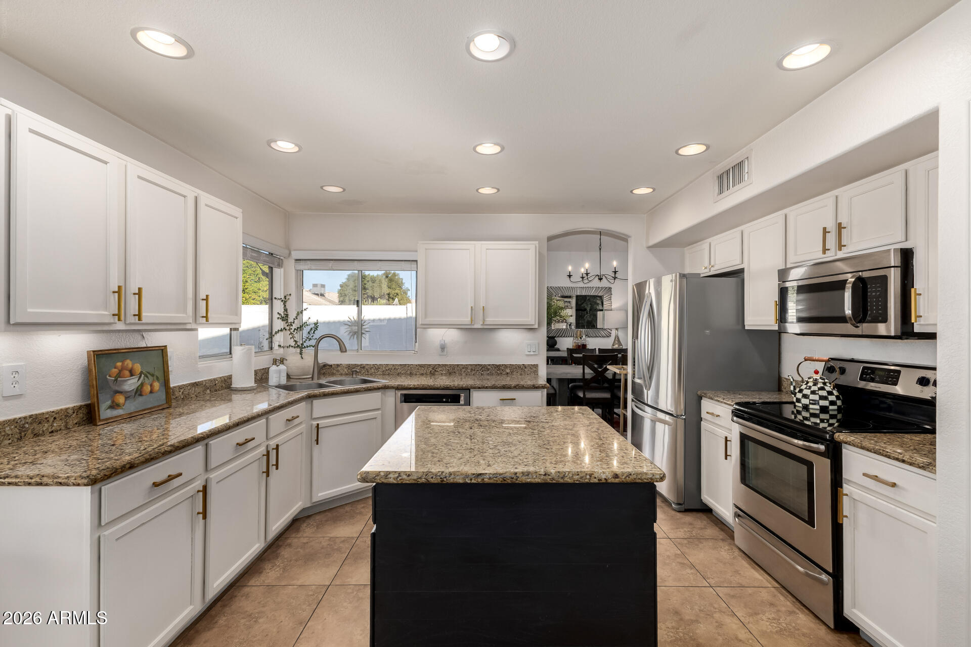 1680 E SHEFFIELD Avenue