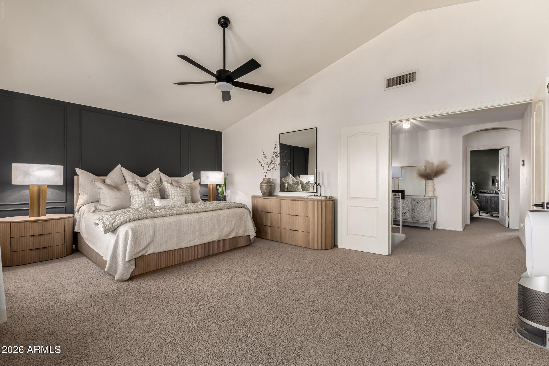 1680 E SHEFFIELD Avenue