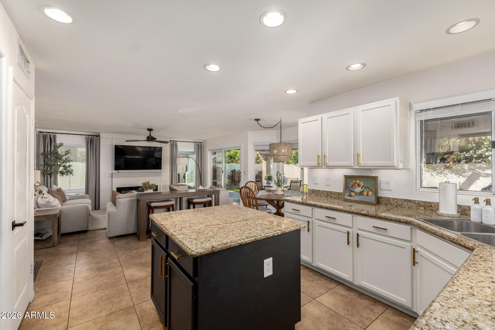 1680 E SHEFFIELD Avenue