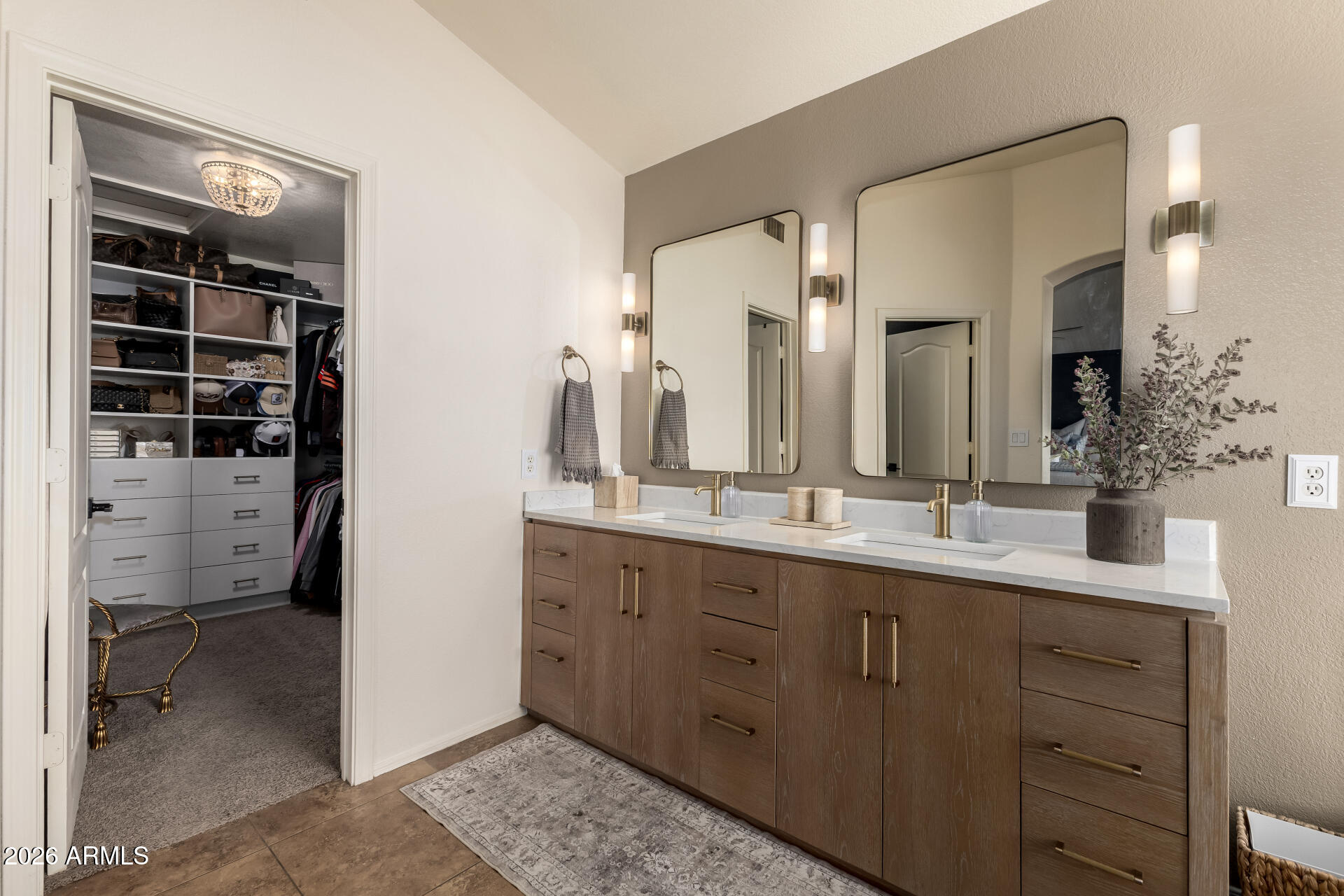 1680 E SHEFFIELD Avenue