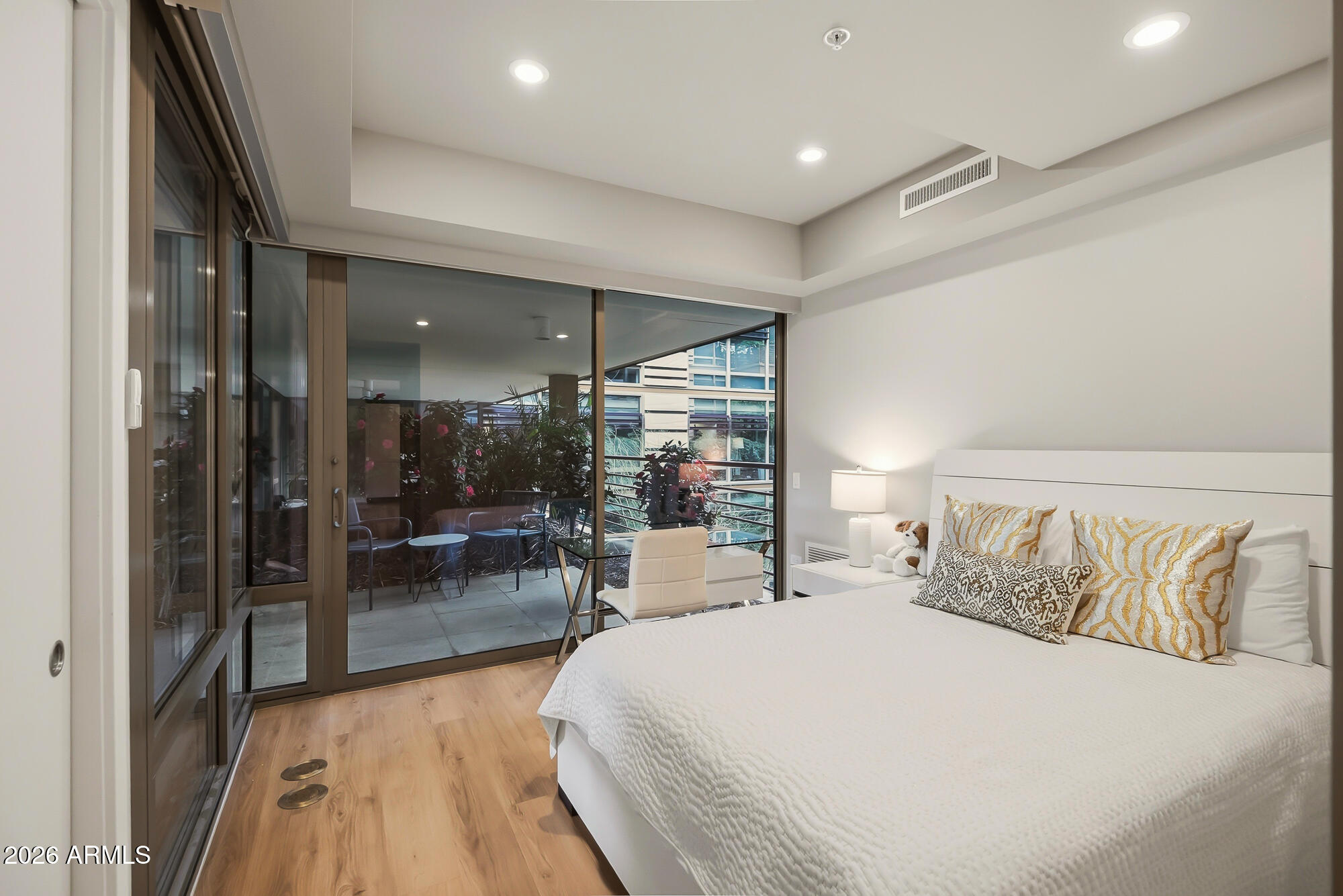 7117 E RANCHO VISTA Drive 3006