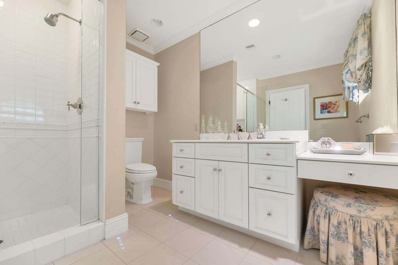 6248 E Montecito Avenue