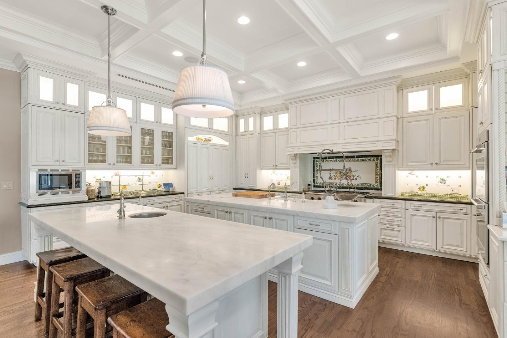 6248 E Montecito Avenue