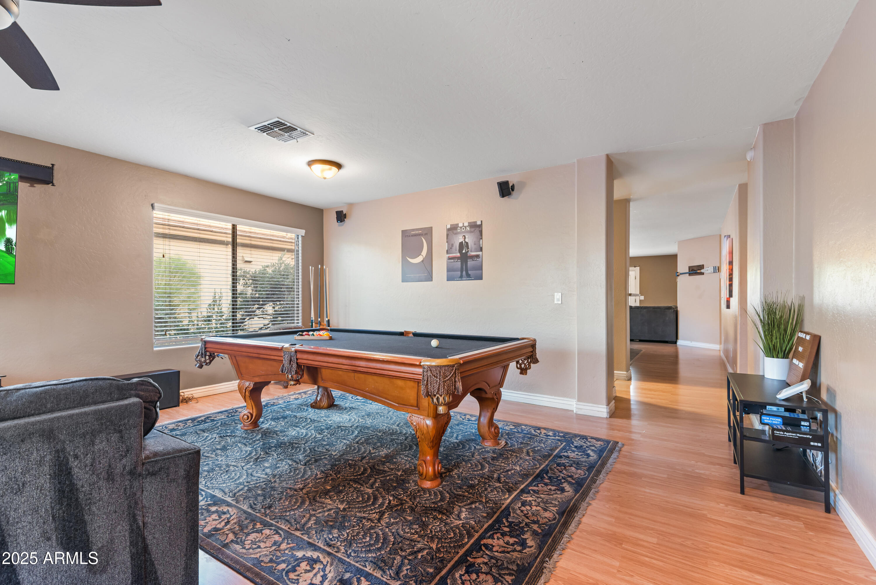 2113 W NANCY Lane