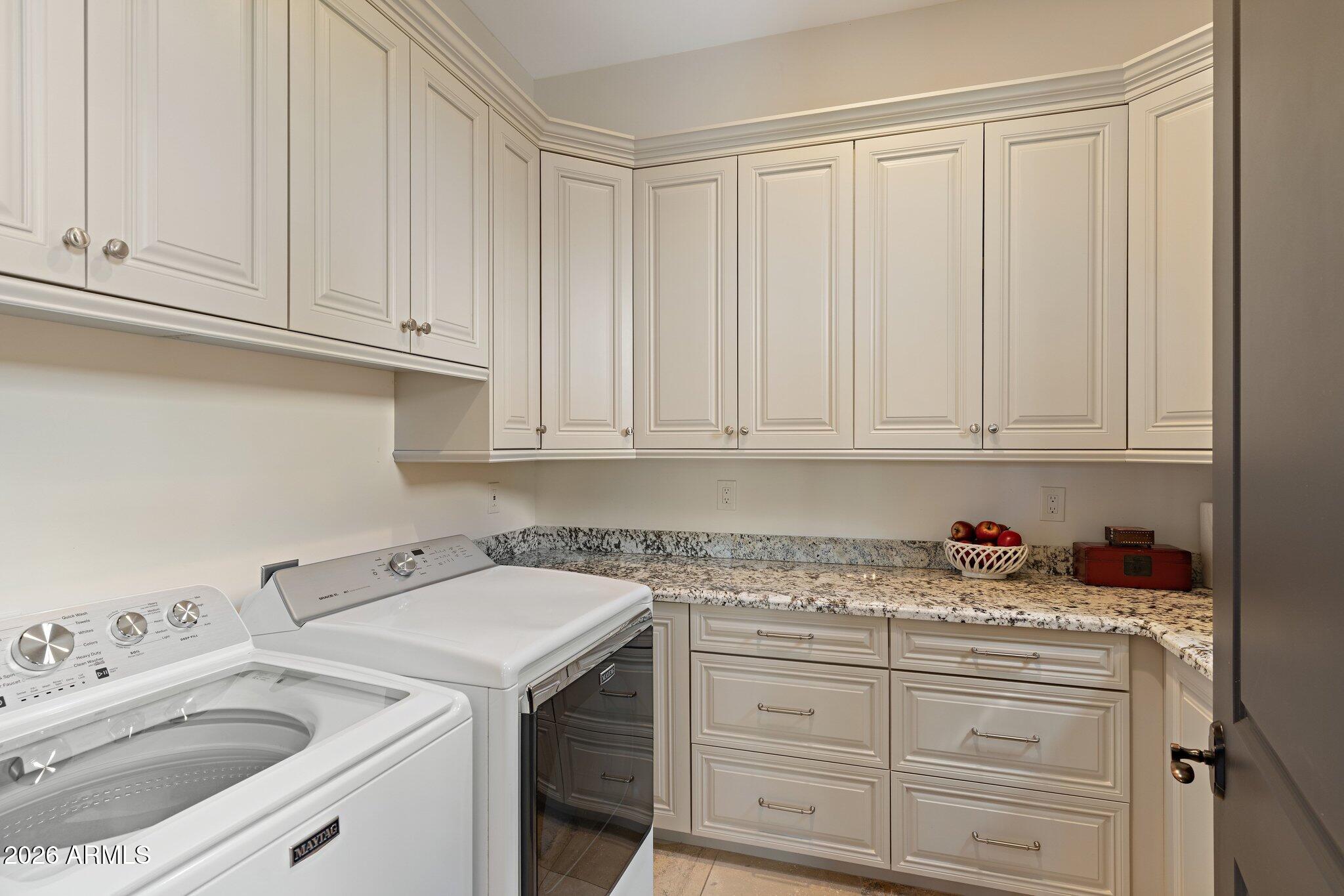 9468 E SUNDANCE Trail