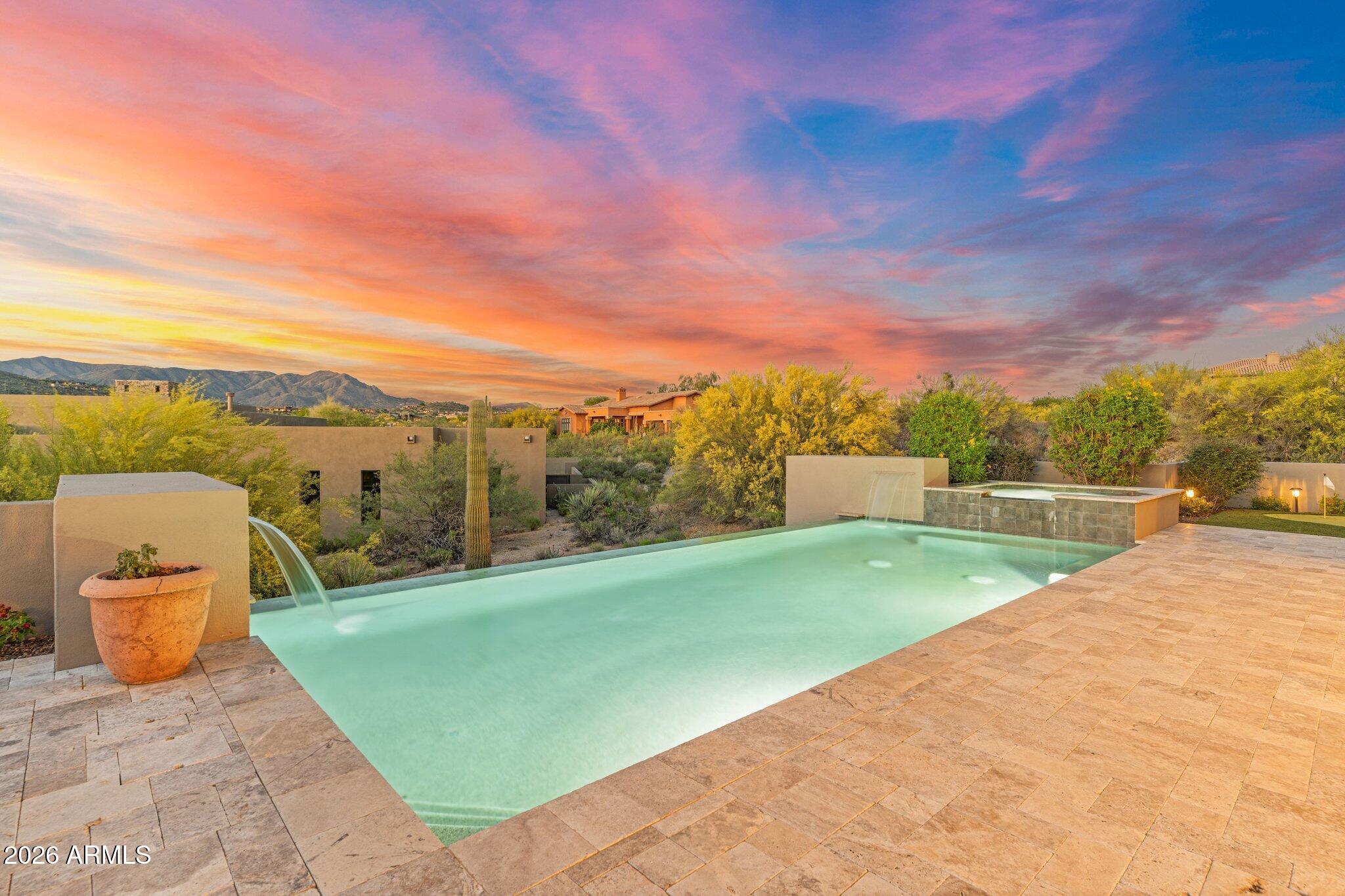 9468 E SUNDANCE Trail