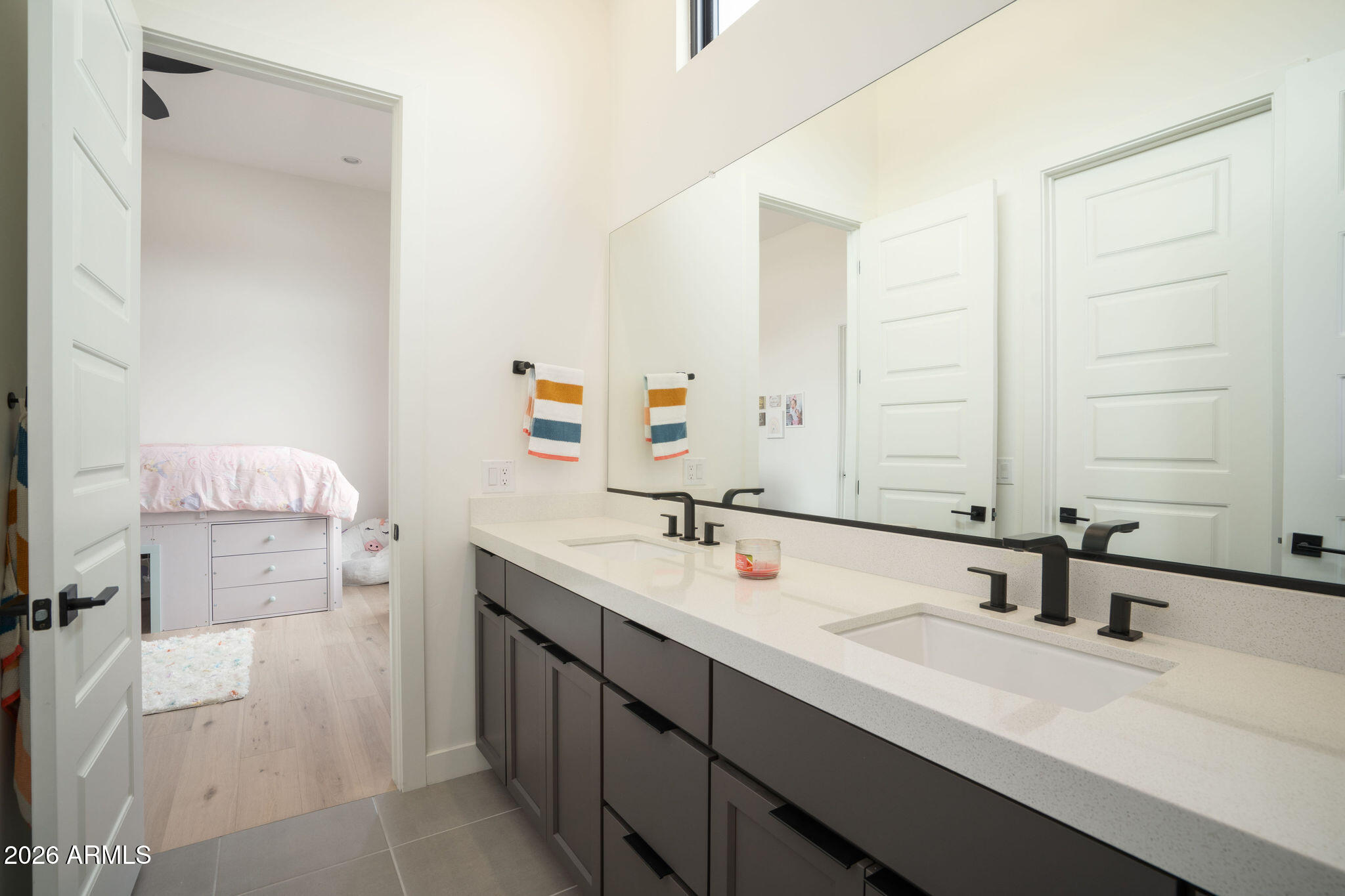 5905 E SILVER SAGE Lane