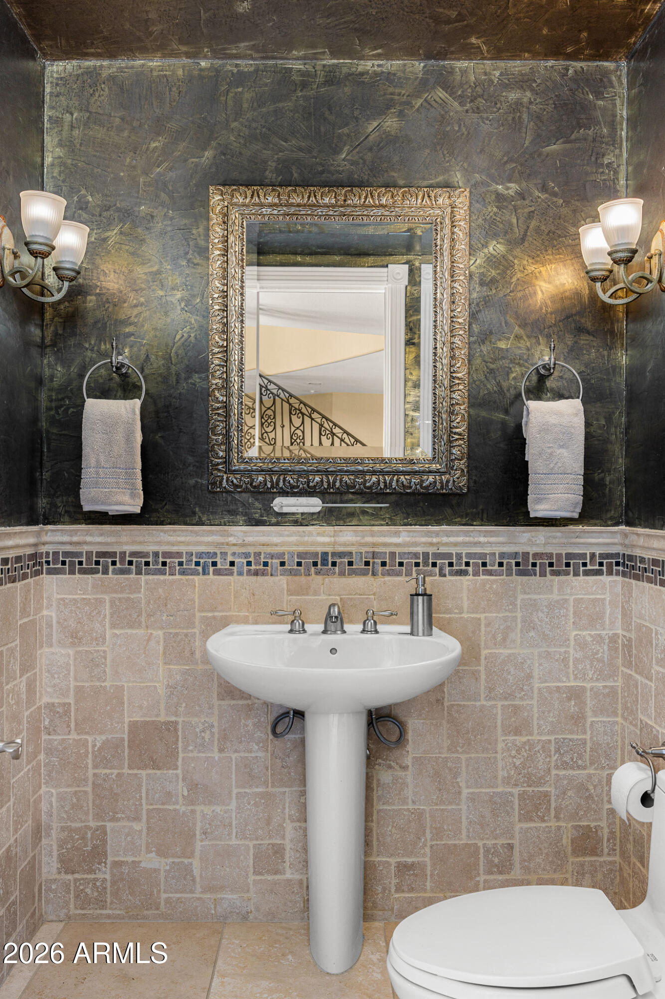 1402 E CORAL COVE Drive