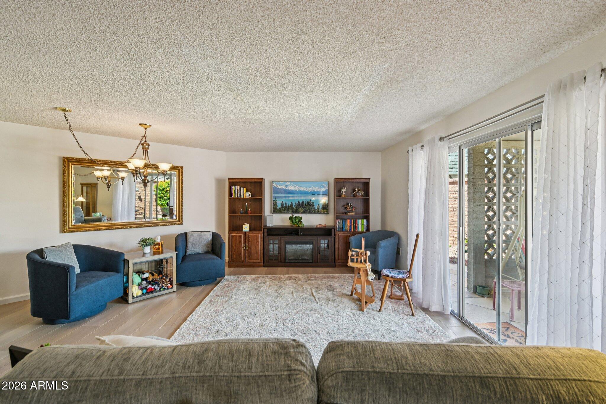 10306 W LOMA BLANCA Drive