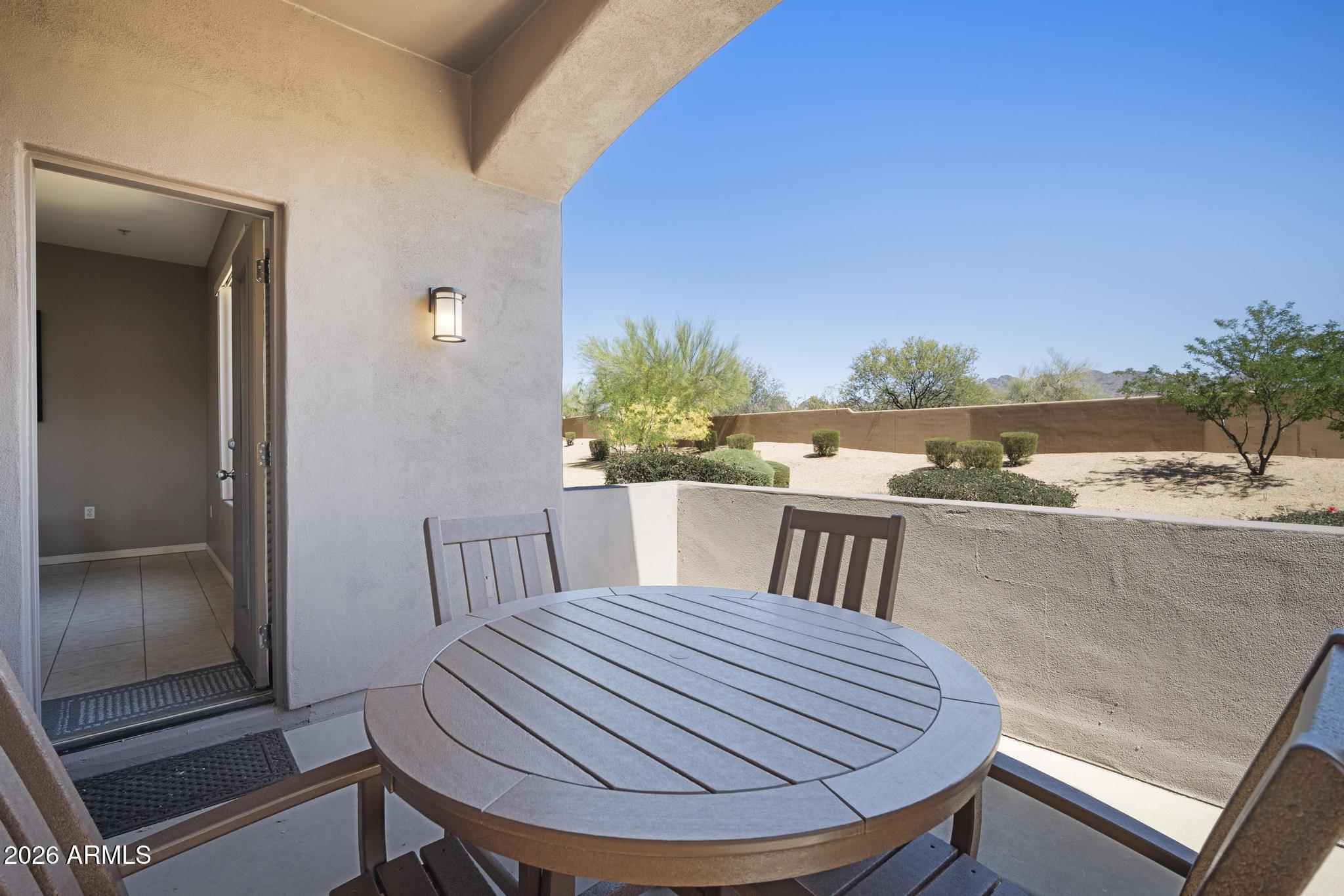 19475 N GRAYHAWK Drive 1078