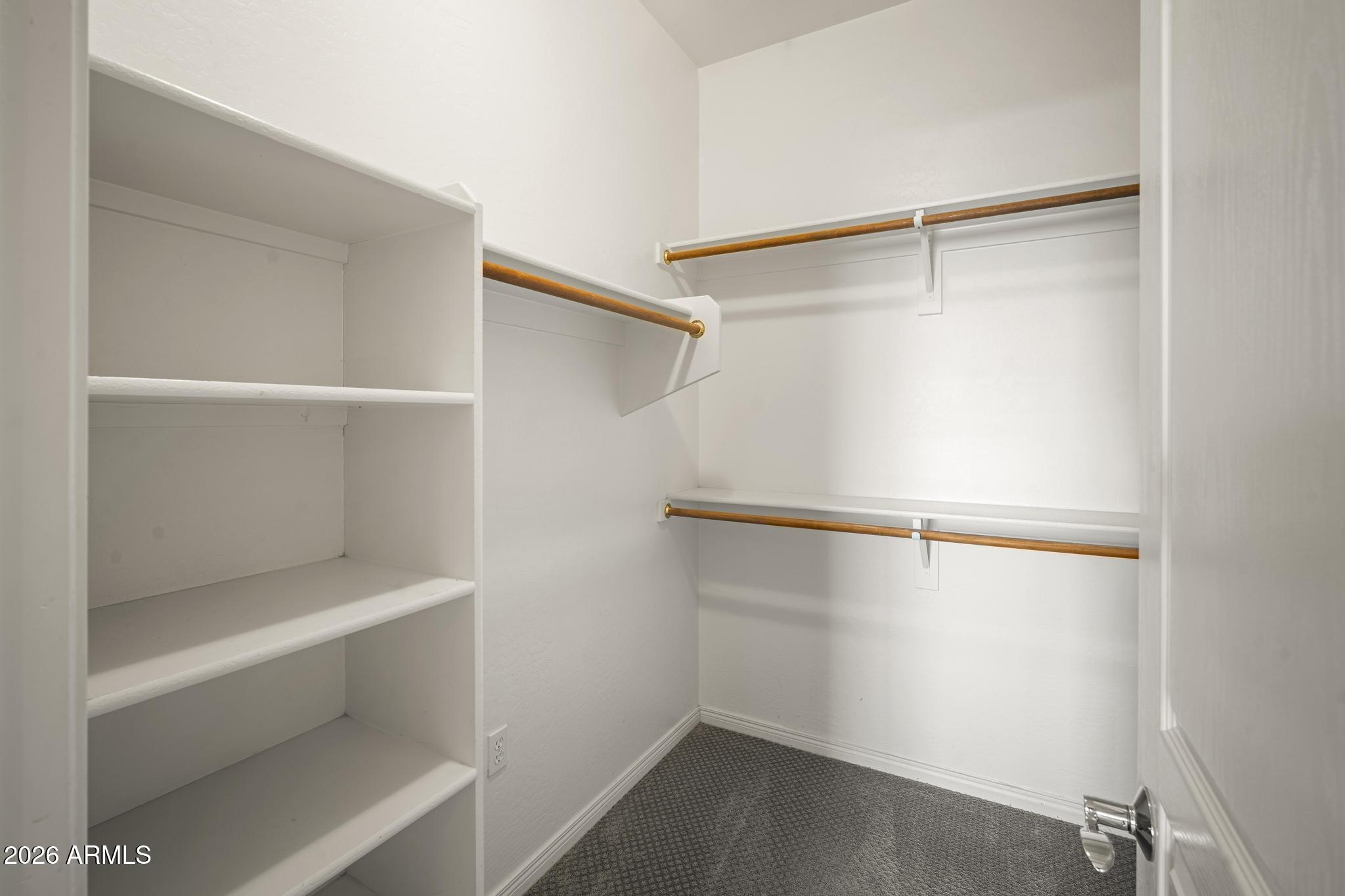 19475 N GRAYHAWK Drive 1078