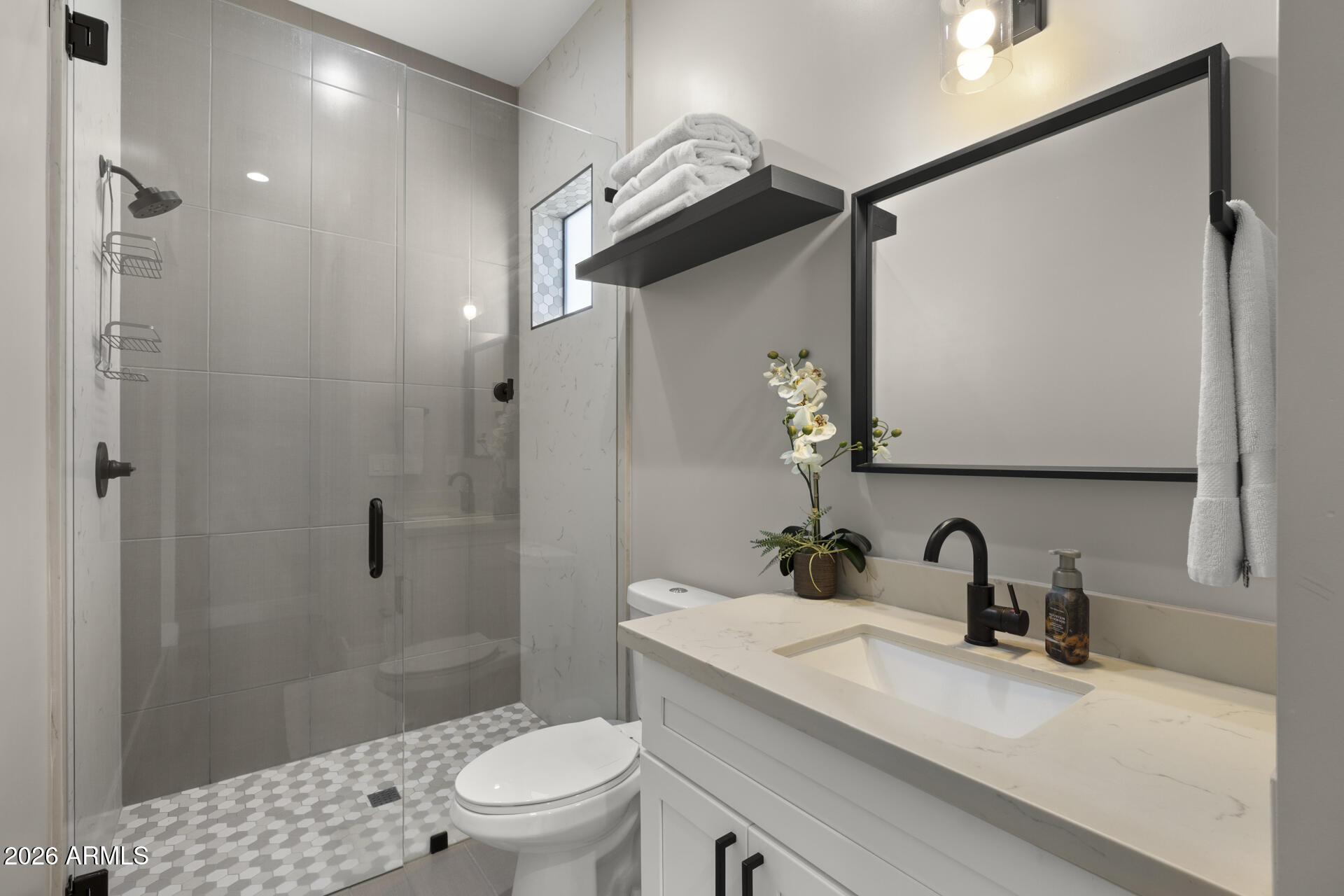 3927 N 13TH Place