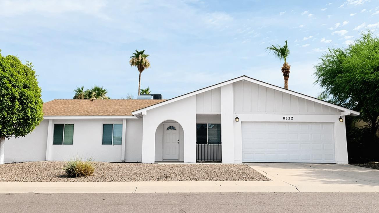 8832 E Lupine Avenue