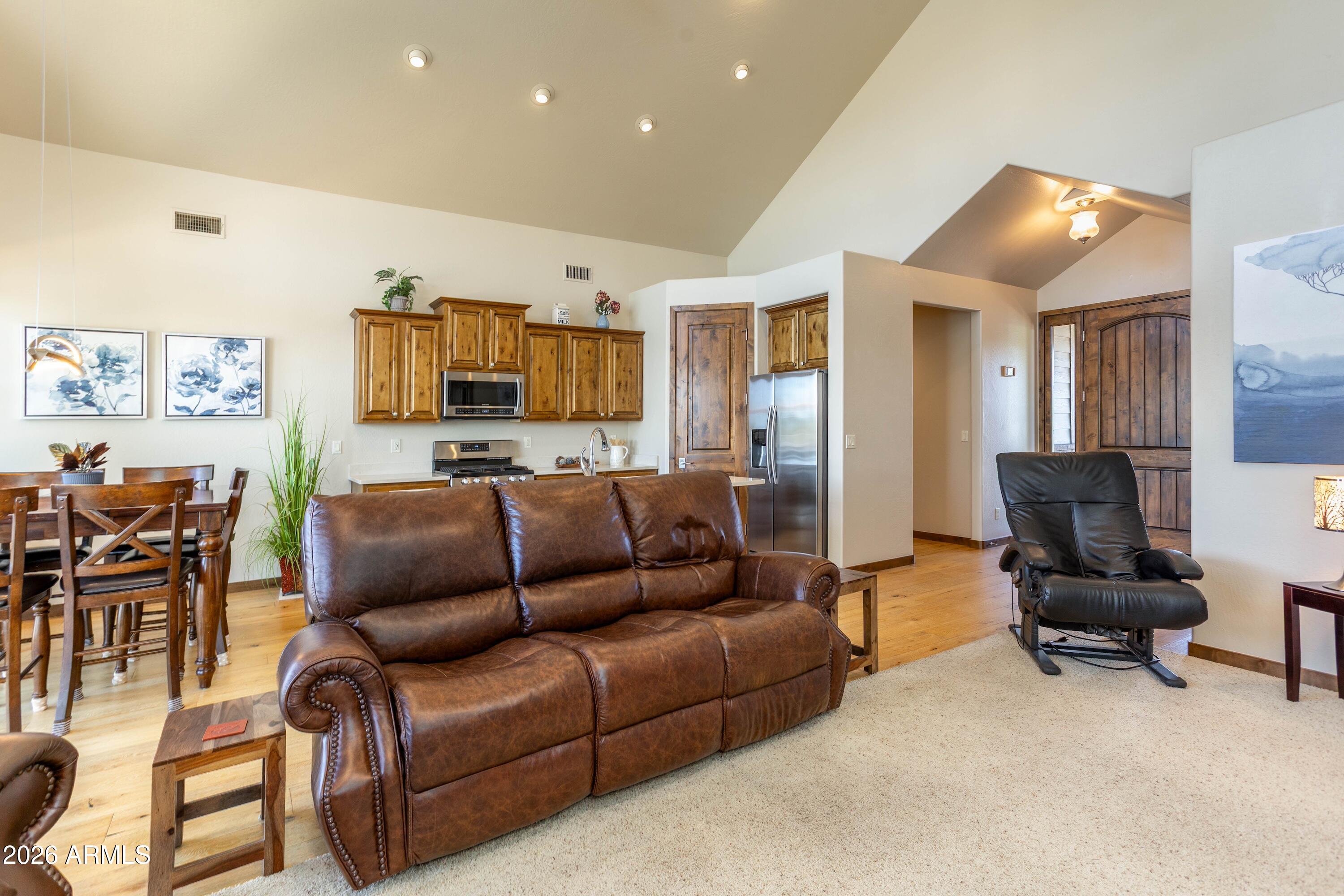 1711 E Velvet Mesquite Court