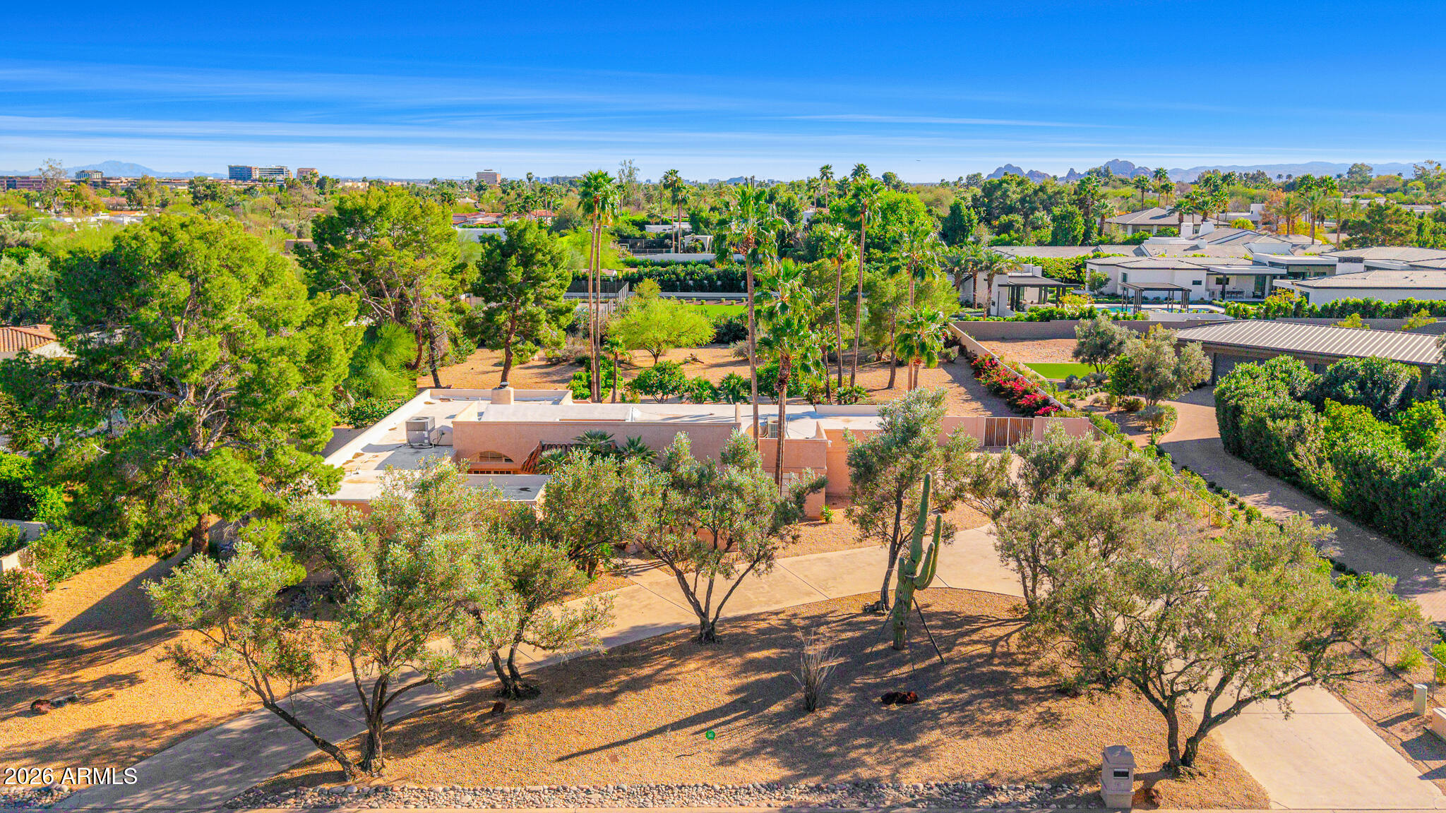 6633 E SOLANO Drive