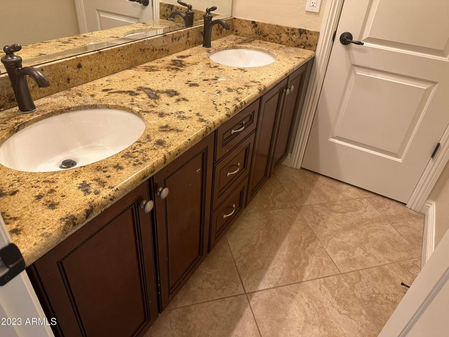 3781 E Ringtail Way