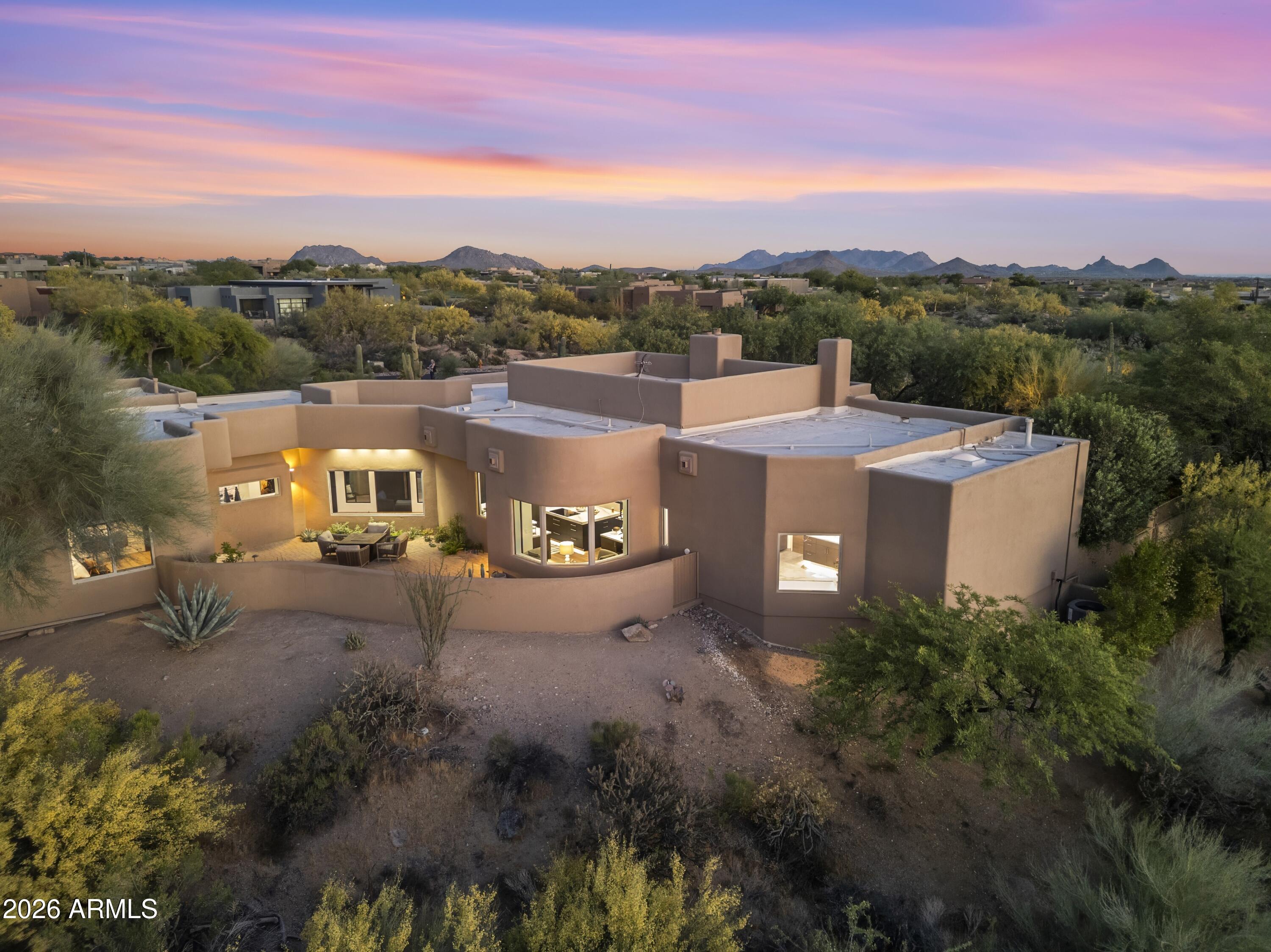 10046 E HIDDEN VALLEY Road