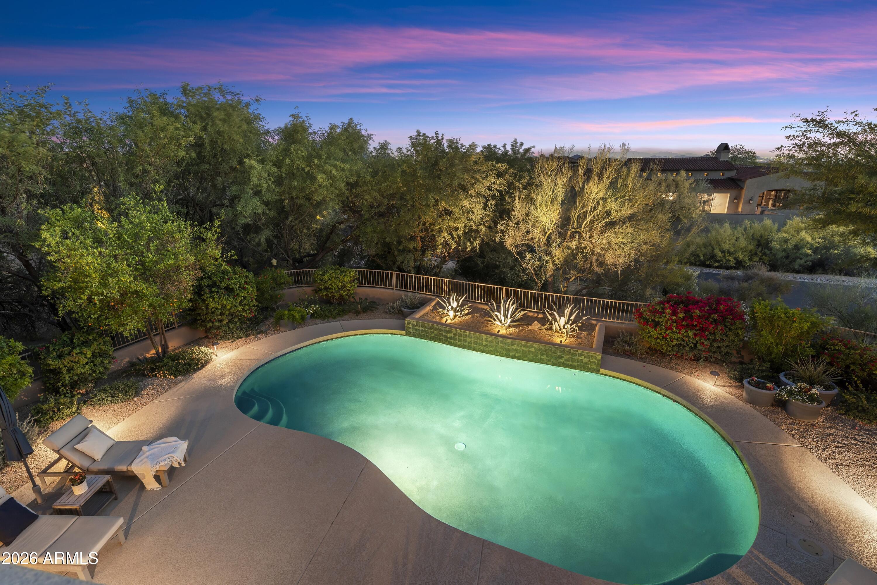 10046 E HIDDEN VALLEY Road