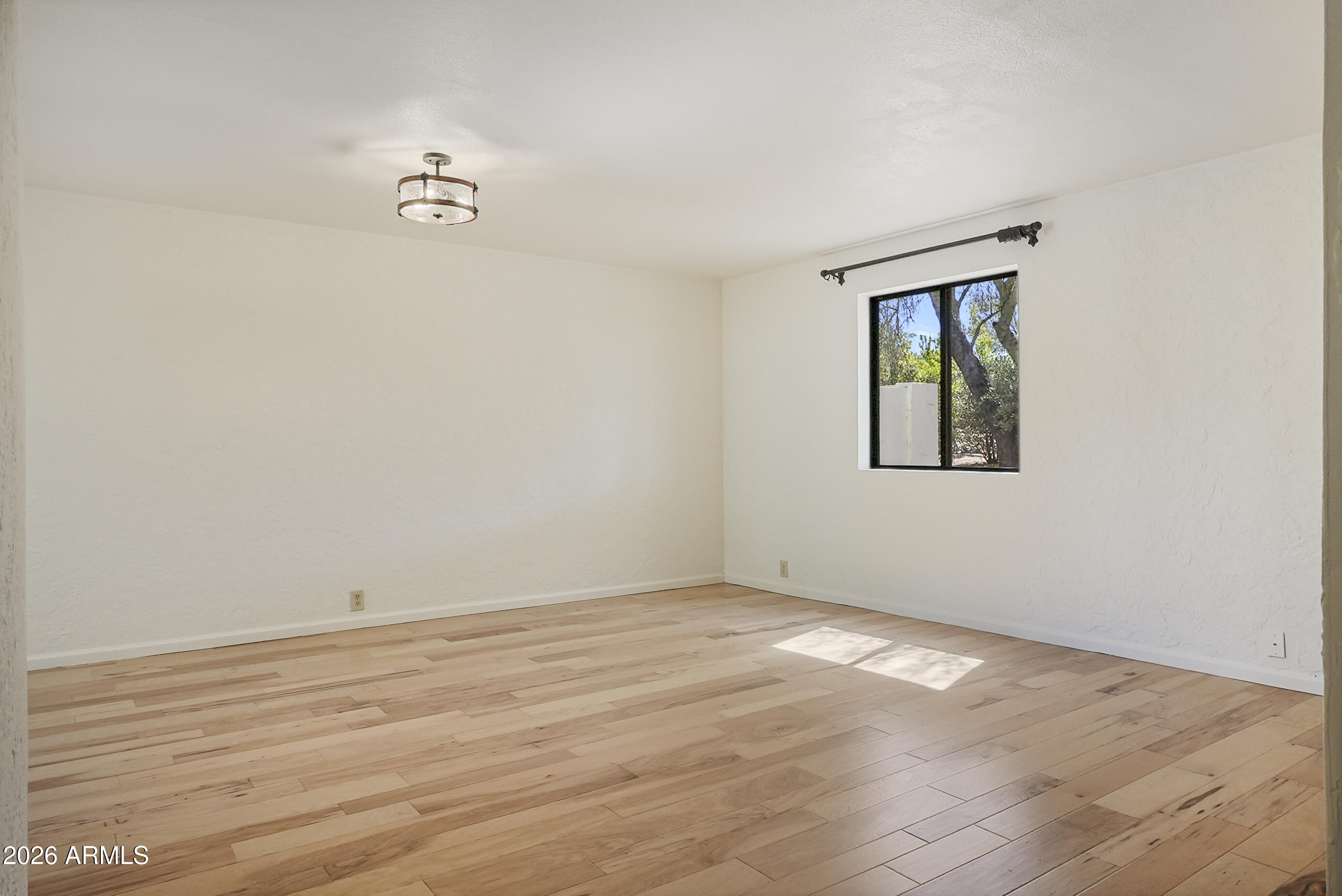 7710 E ARROYO Road