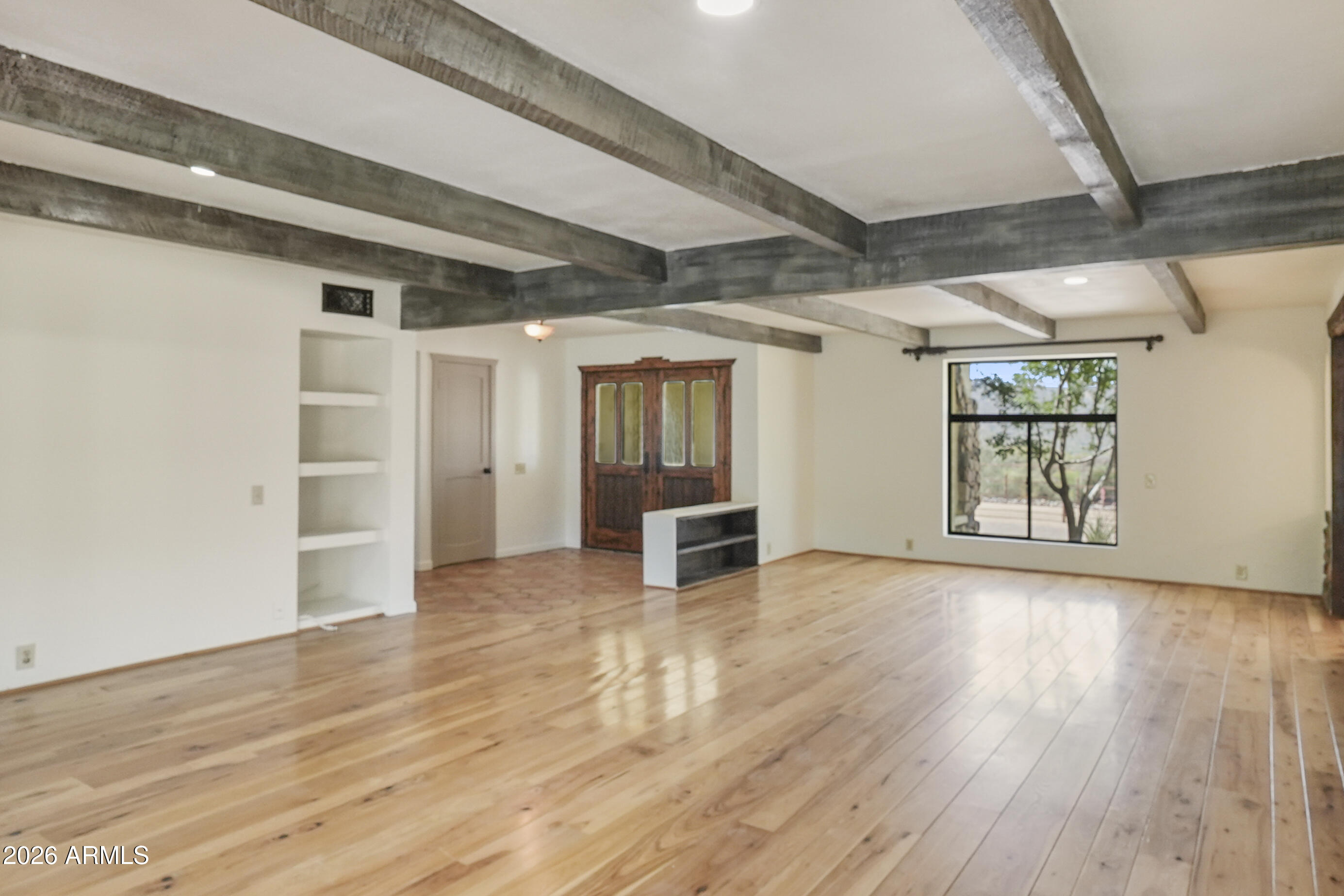 7710 E ARROYO Road