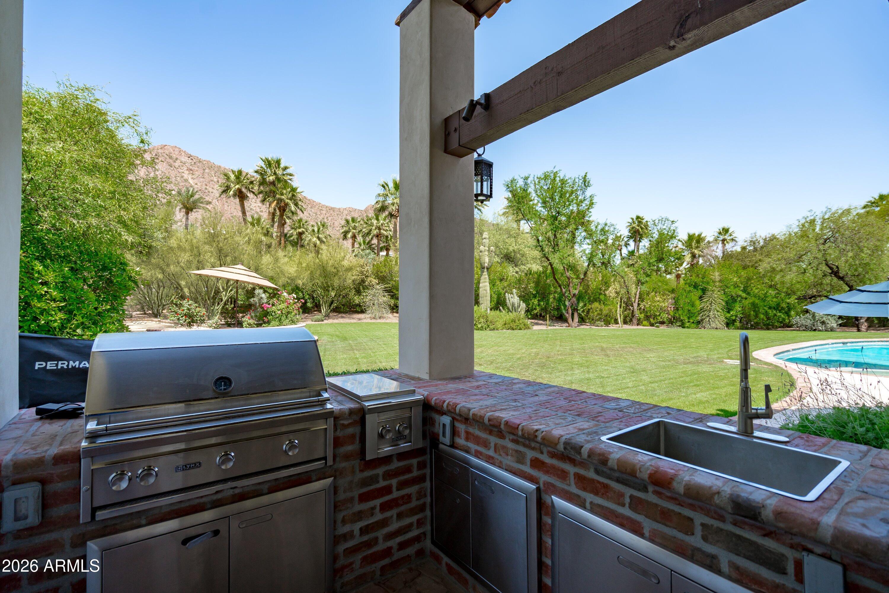 5434 E CAMELHILL Road