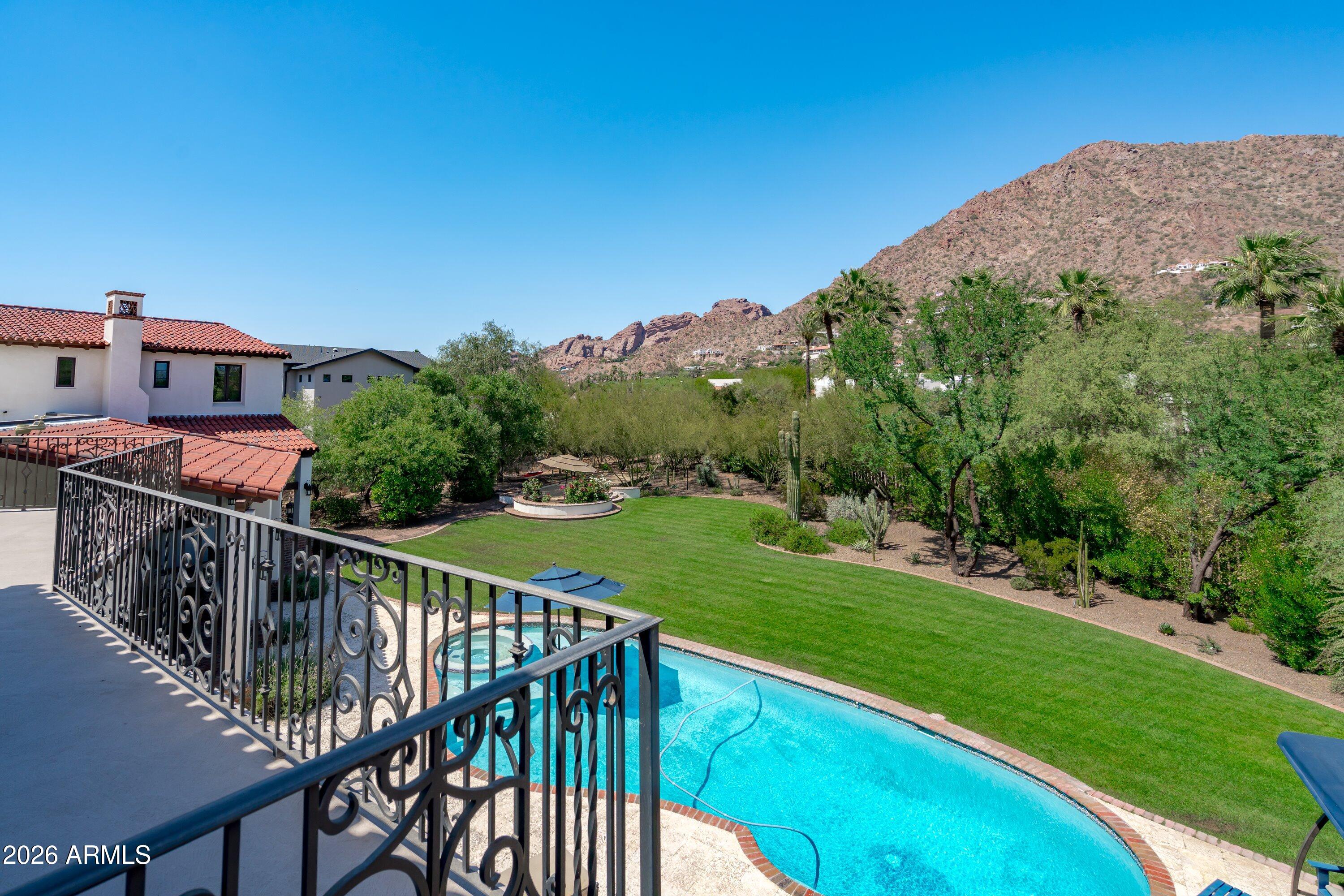 5434 E CAMELHILL Road