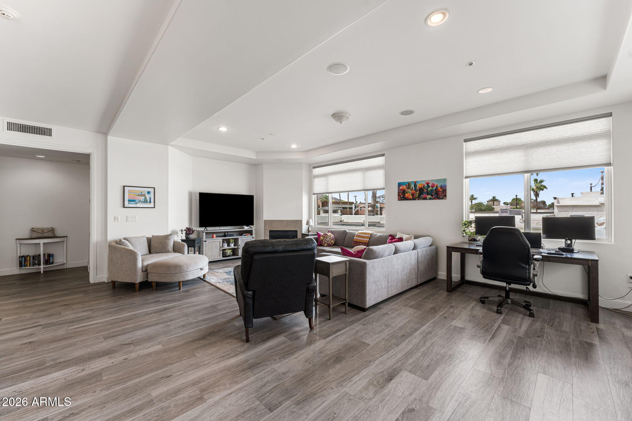 3801 N GOLDWATER Boulevard 204