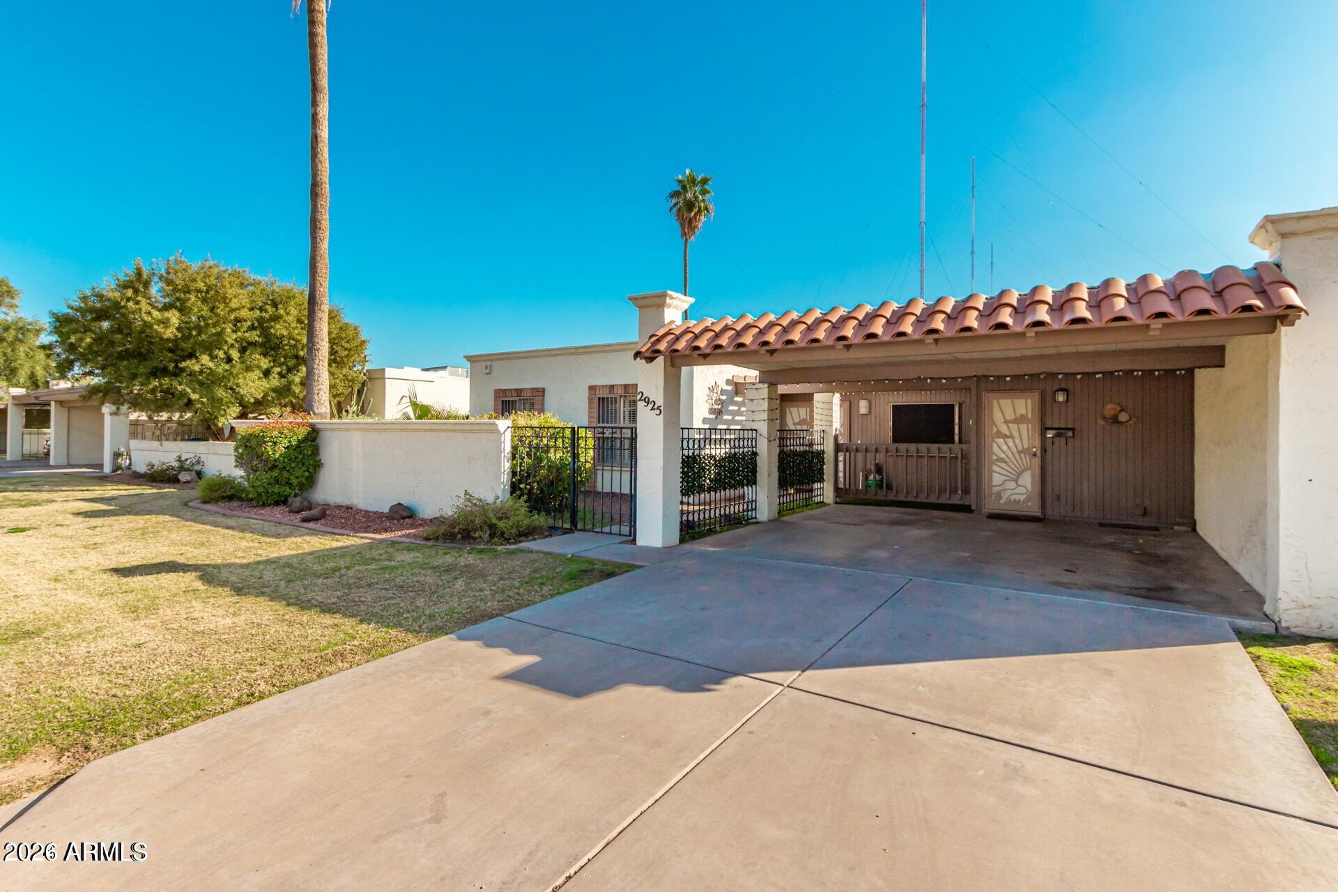2925 W LAMAR Road