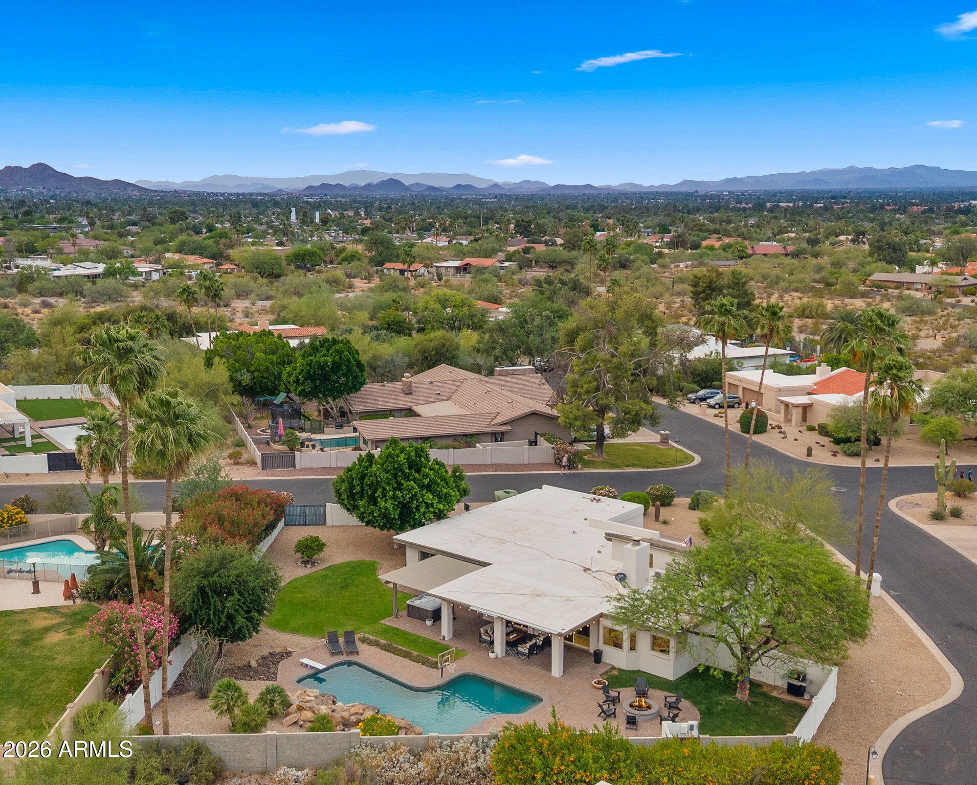 4301 E MOUNTAIN VIEW Road