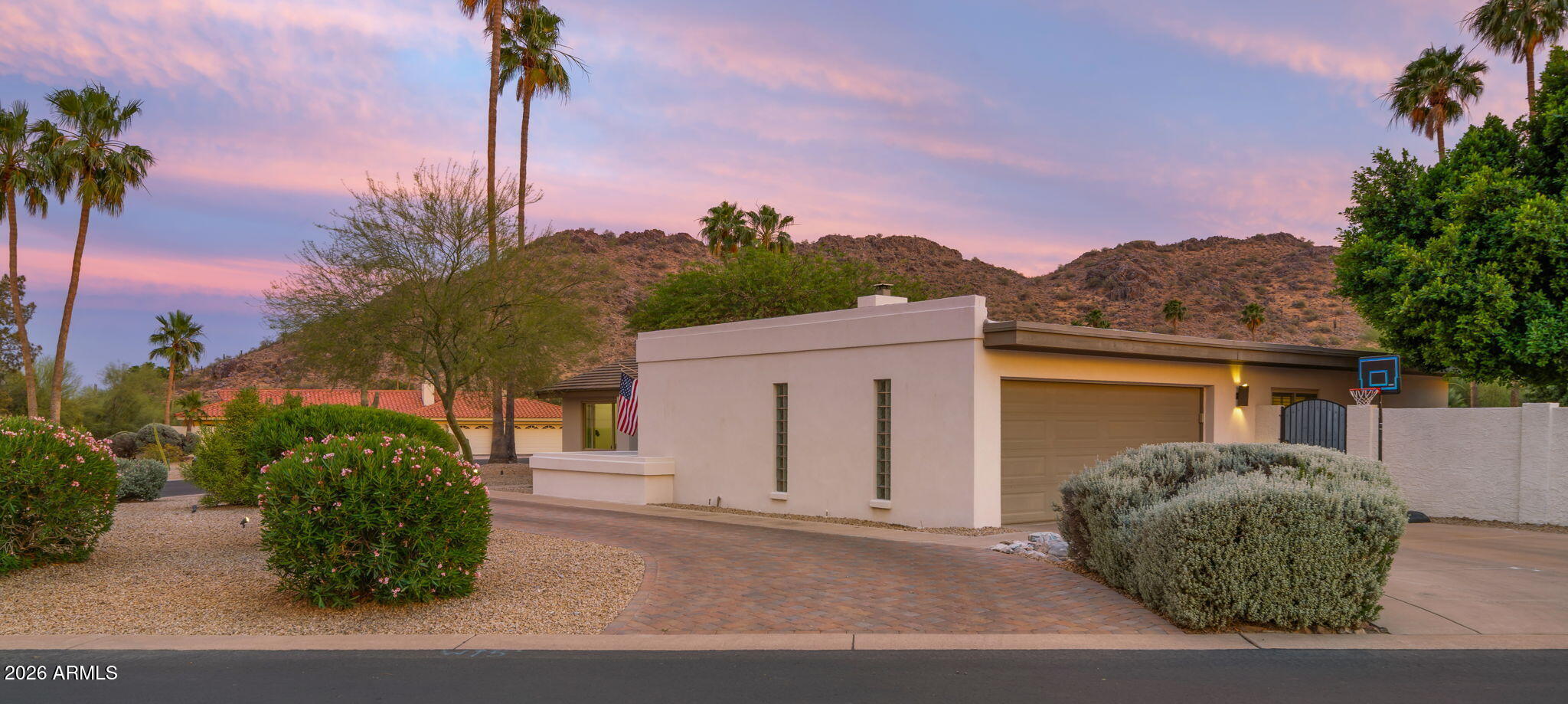 4301 E MOUNTAIN VIEW Road