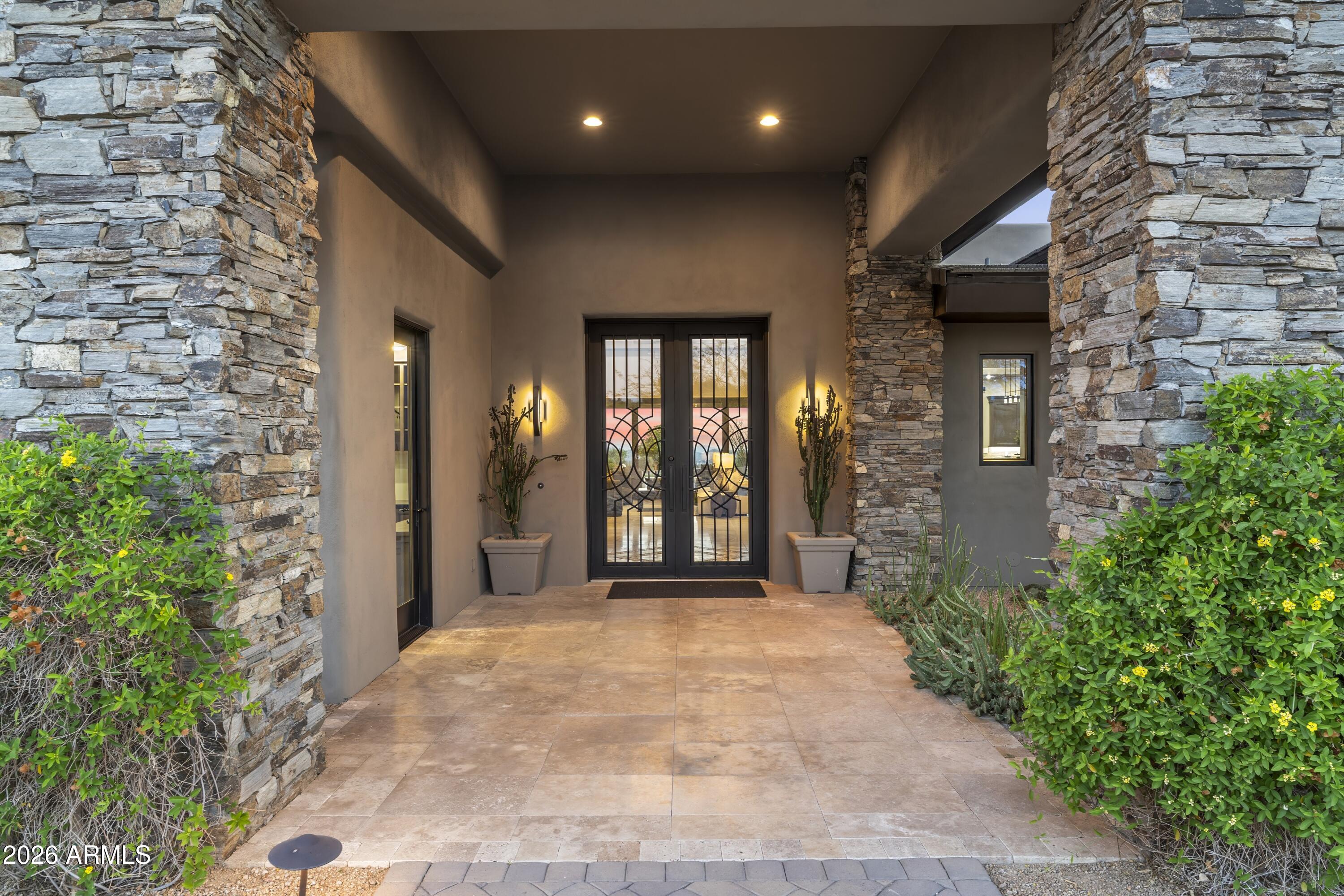 10205 E HAPPY VALLEY Road